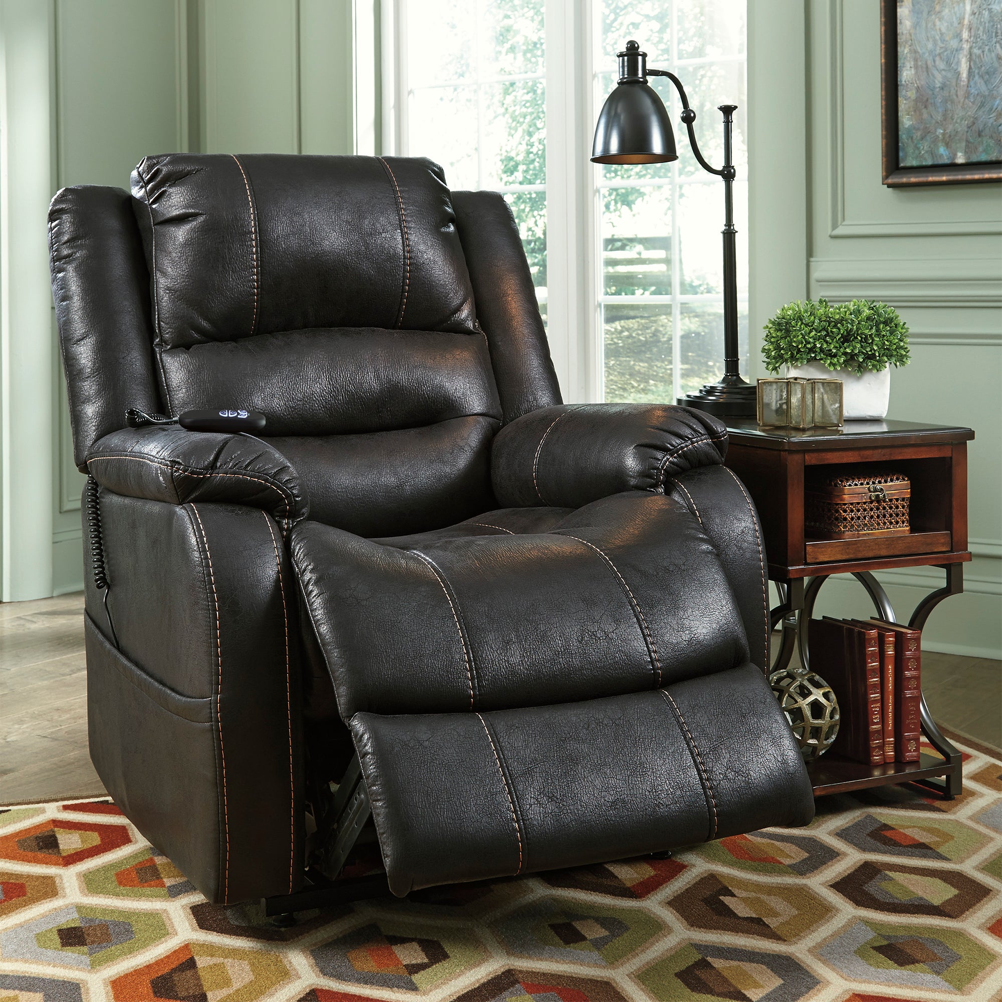 Yandel Power Lift Recliner