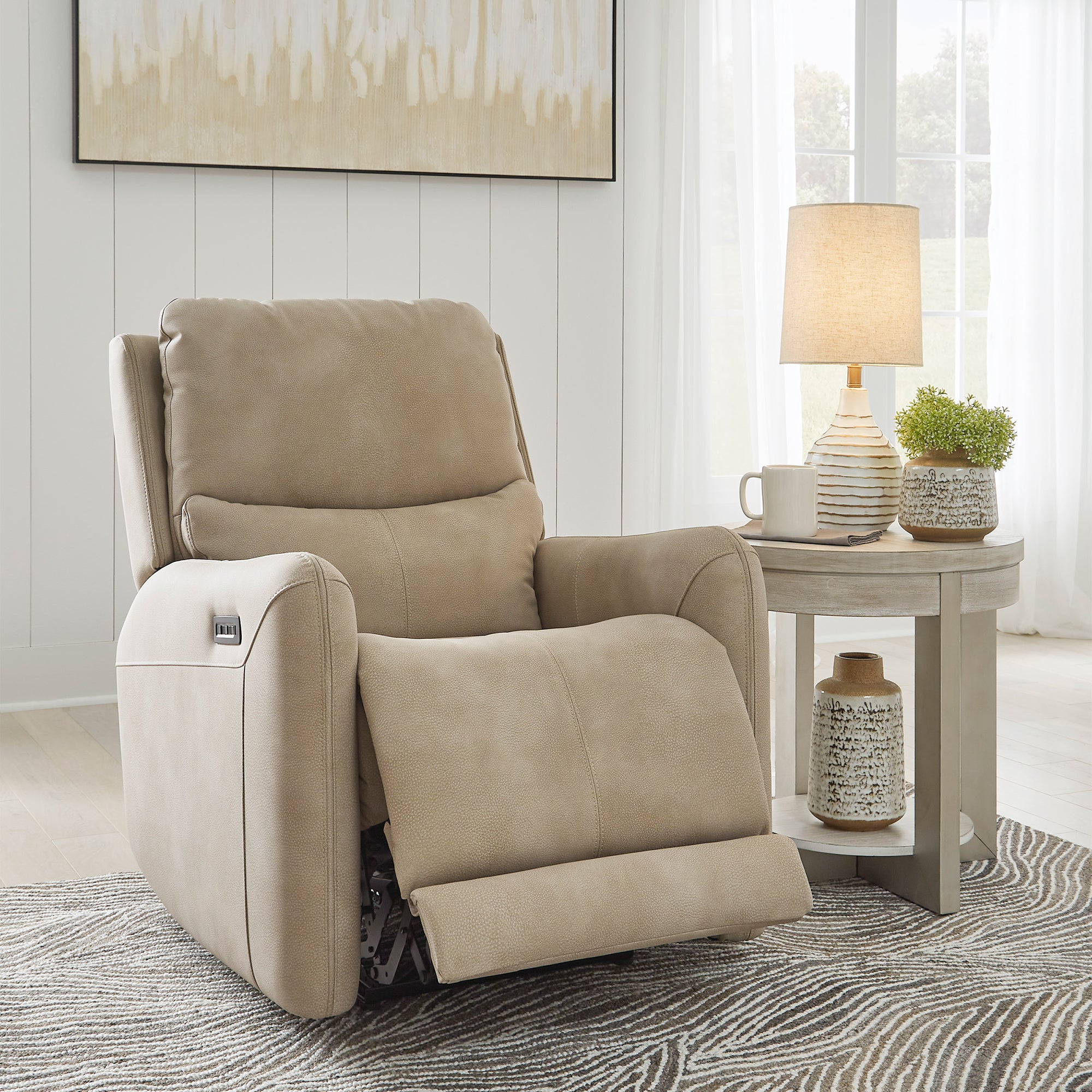 Next-Gen DuraPella Power Recliner