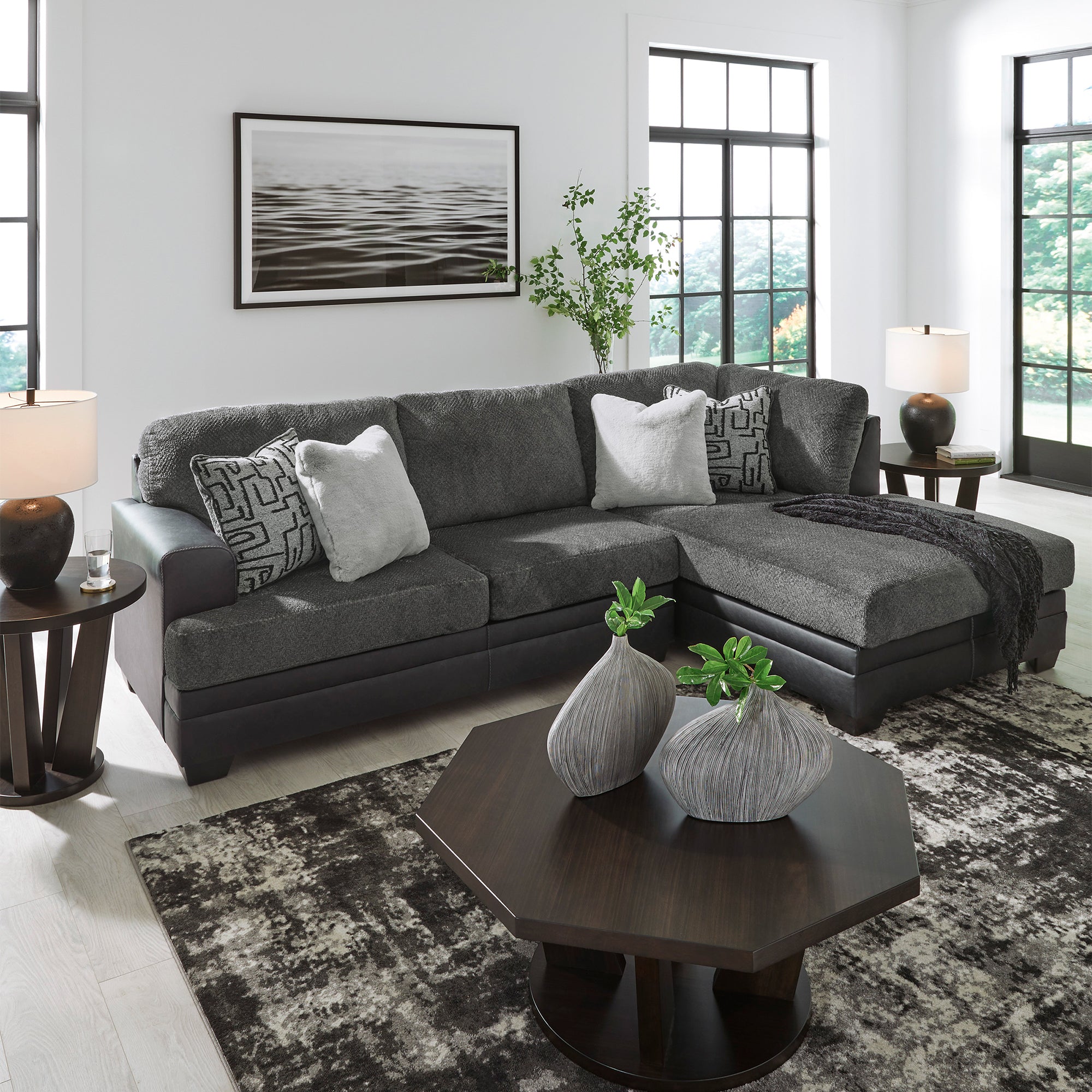 Brixley Pier 2-Piece Sectional with Right-arm Chaise