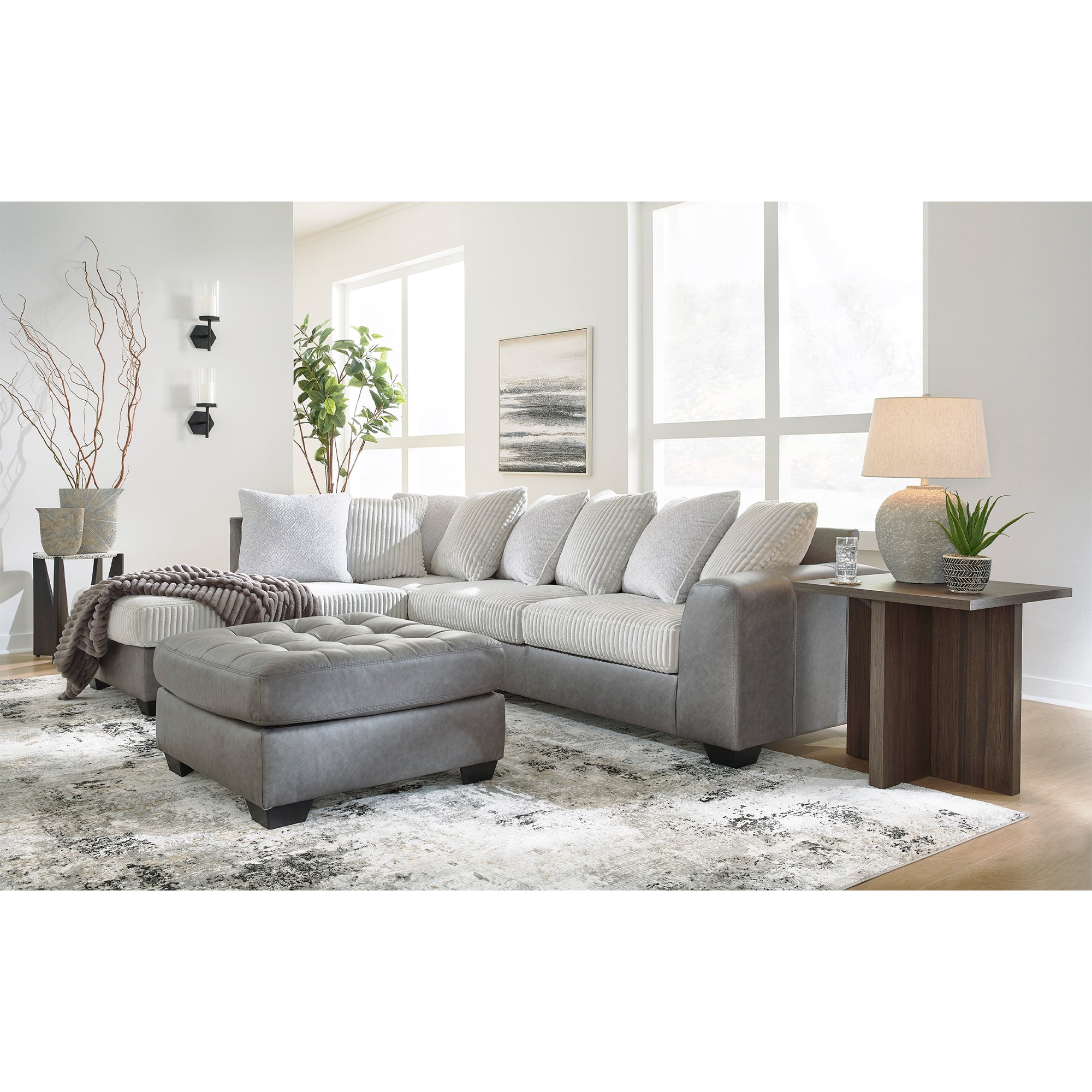 Clairette Court 2-Piece Sectional with Chaise