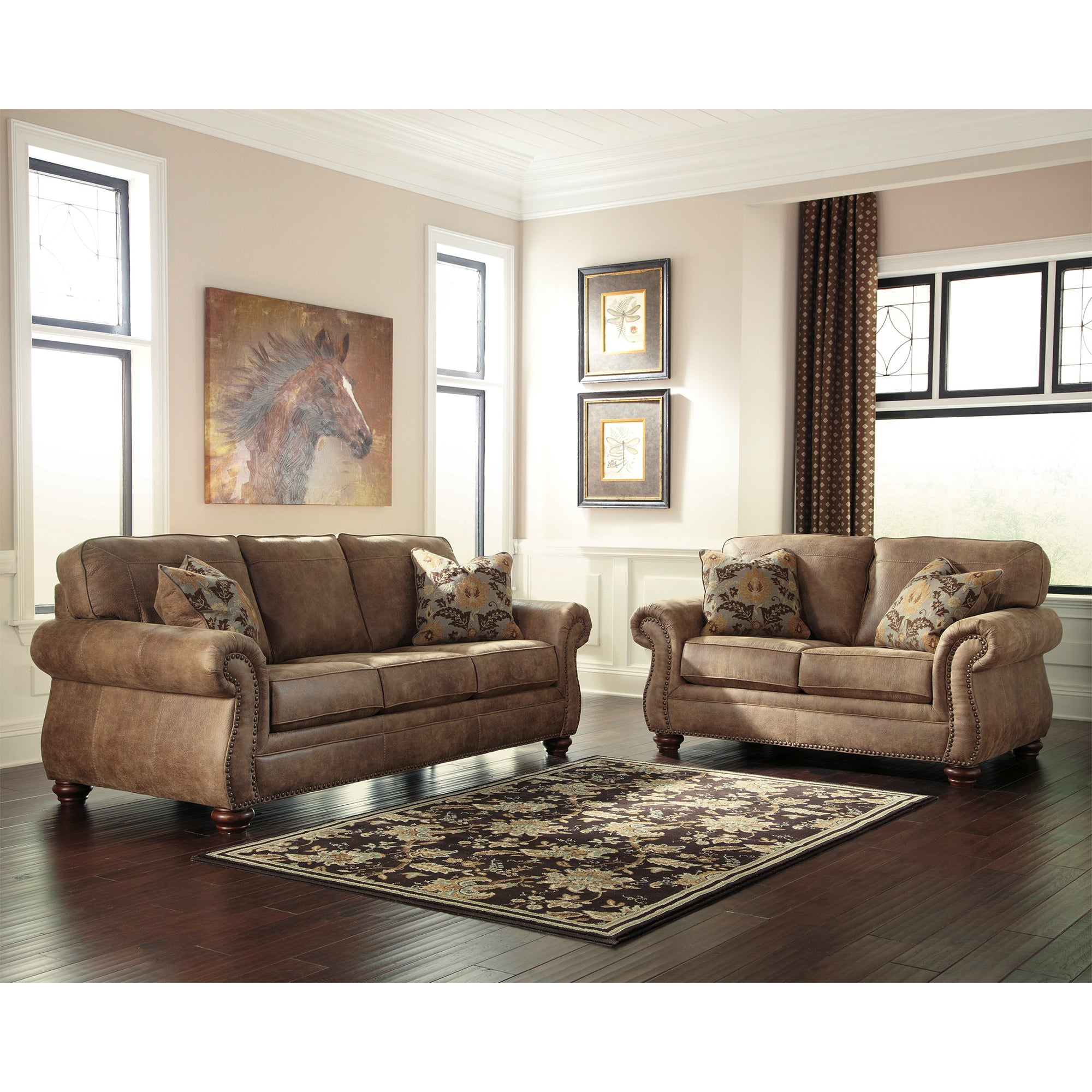 Larkinhurst Loveseat