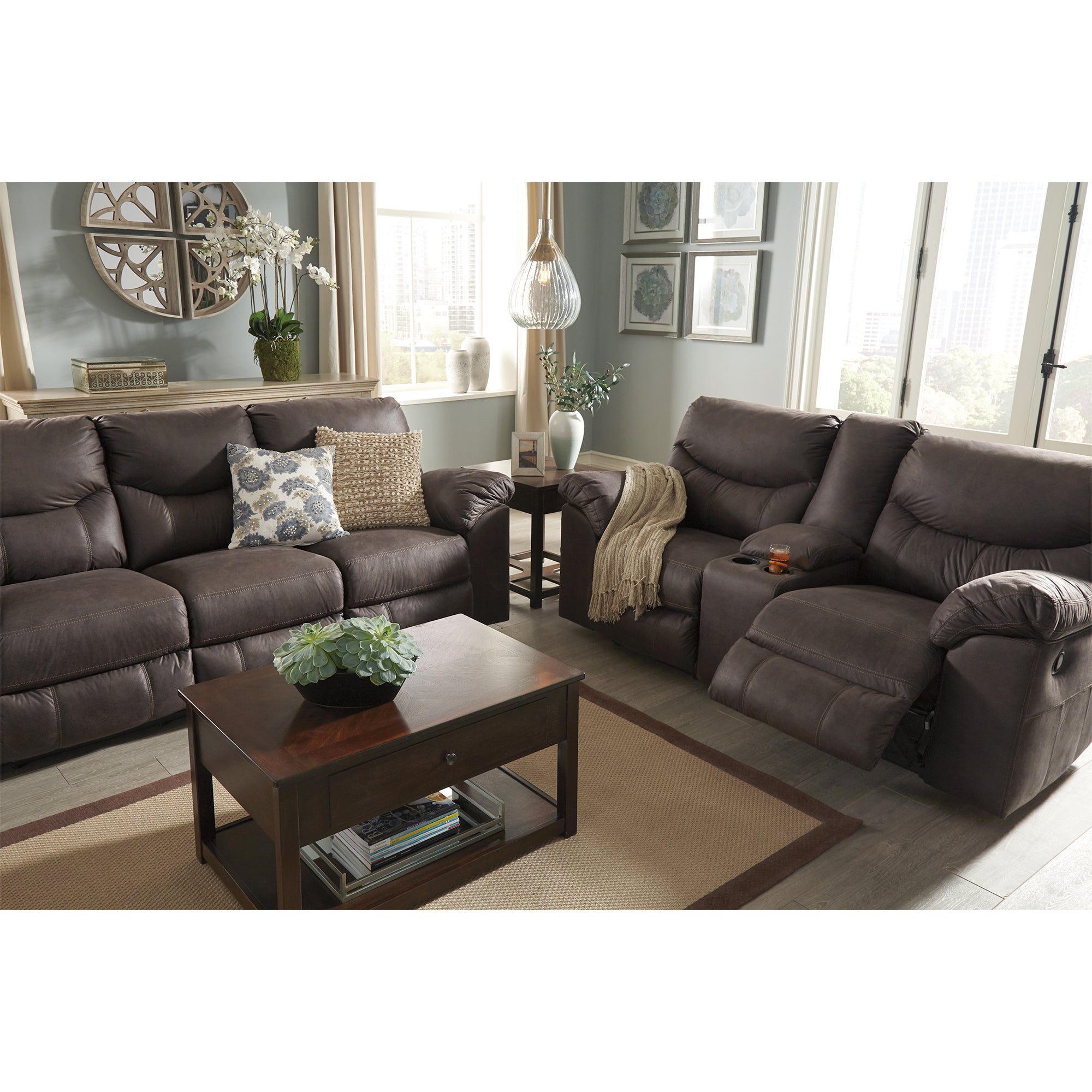 Boxberg Manual Reclining Sofa and Loveseat