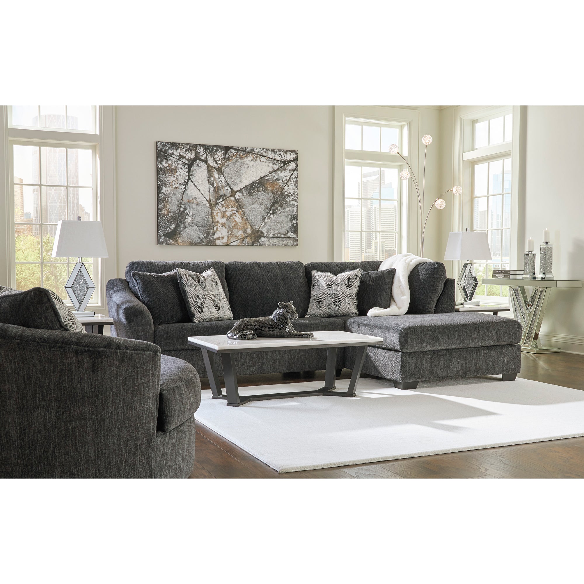 Biddeford 2-Piece Sectional with Chaise