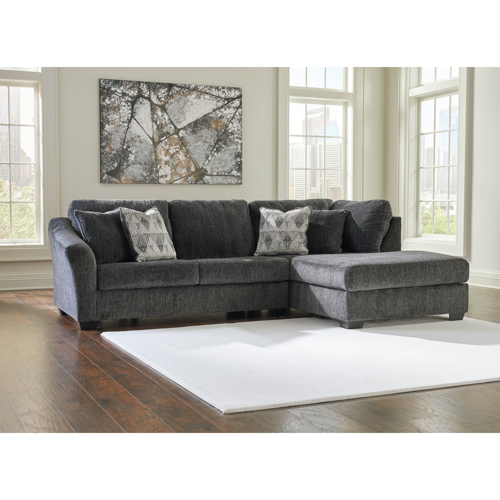 Biddeford 2-Piece Sectional with Chaise