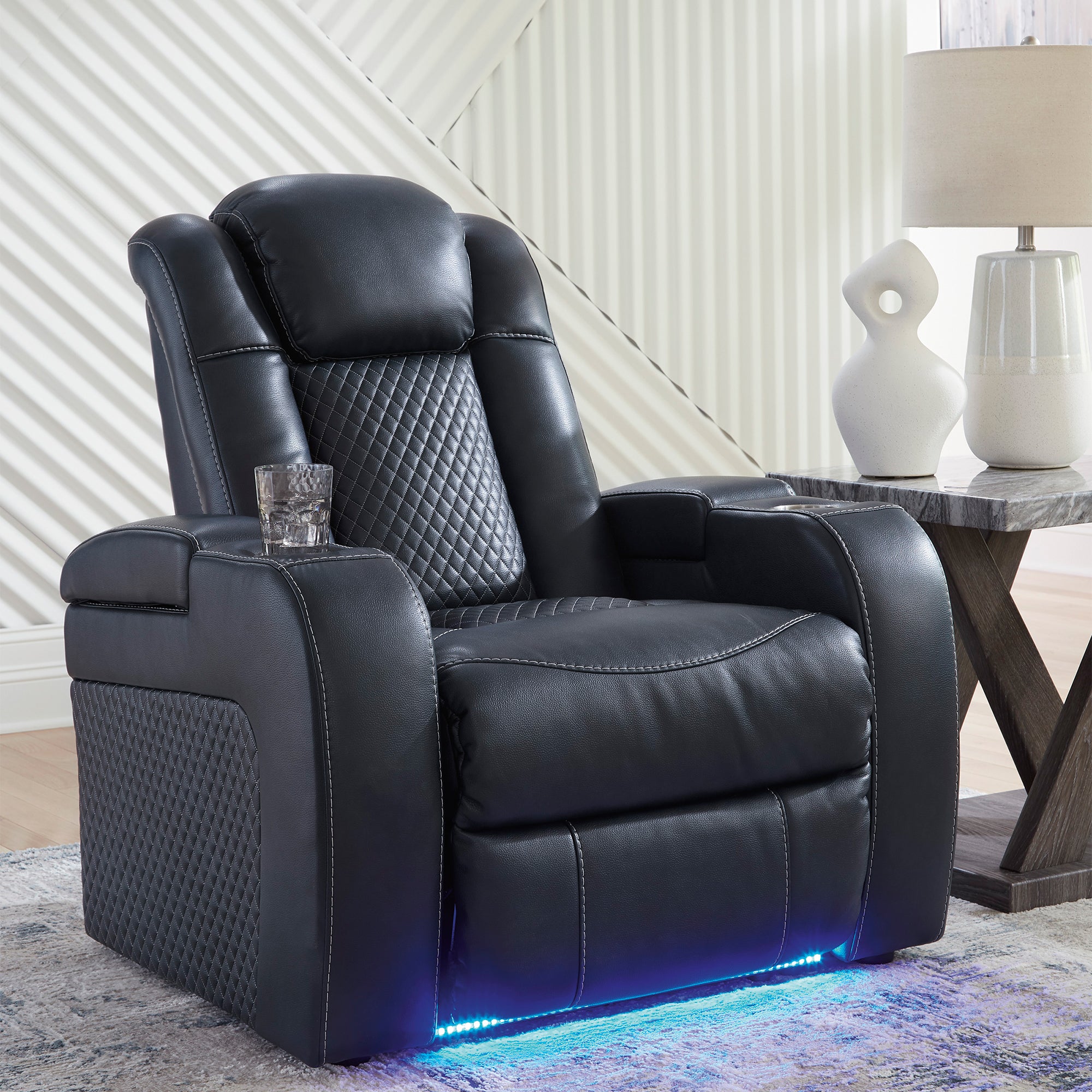 Fyne-Dyme Dual Power Recliner