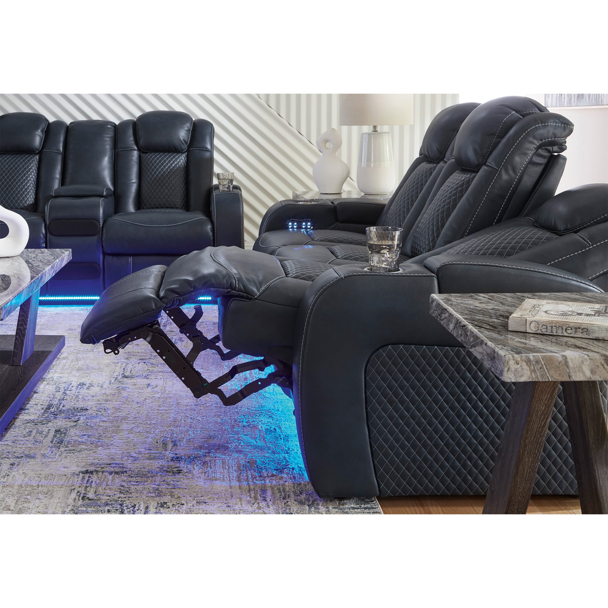 Fyne-Dyme Dual Power Reclining Loveseat with Console