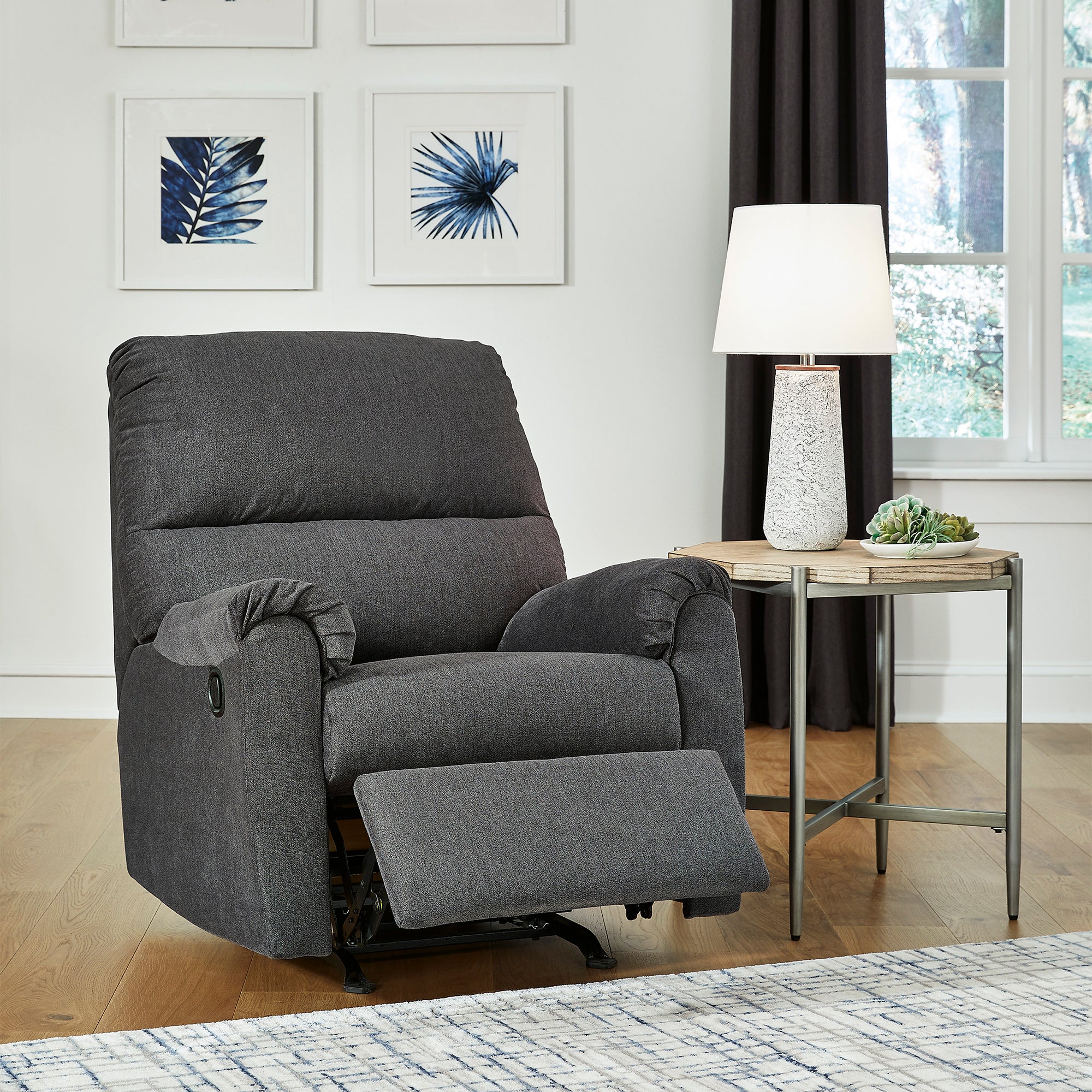 Miravel Recliner in Gunmetal Color