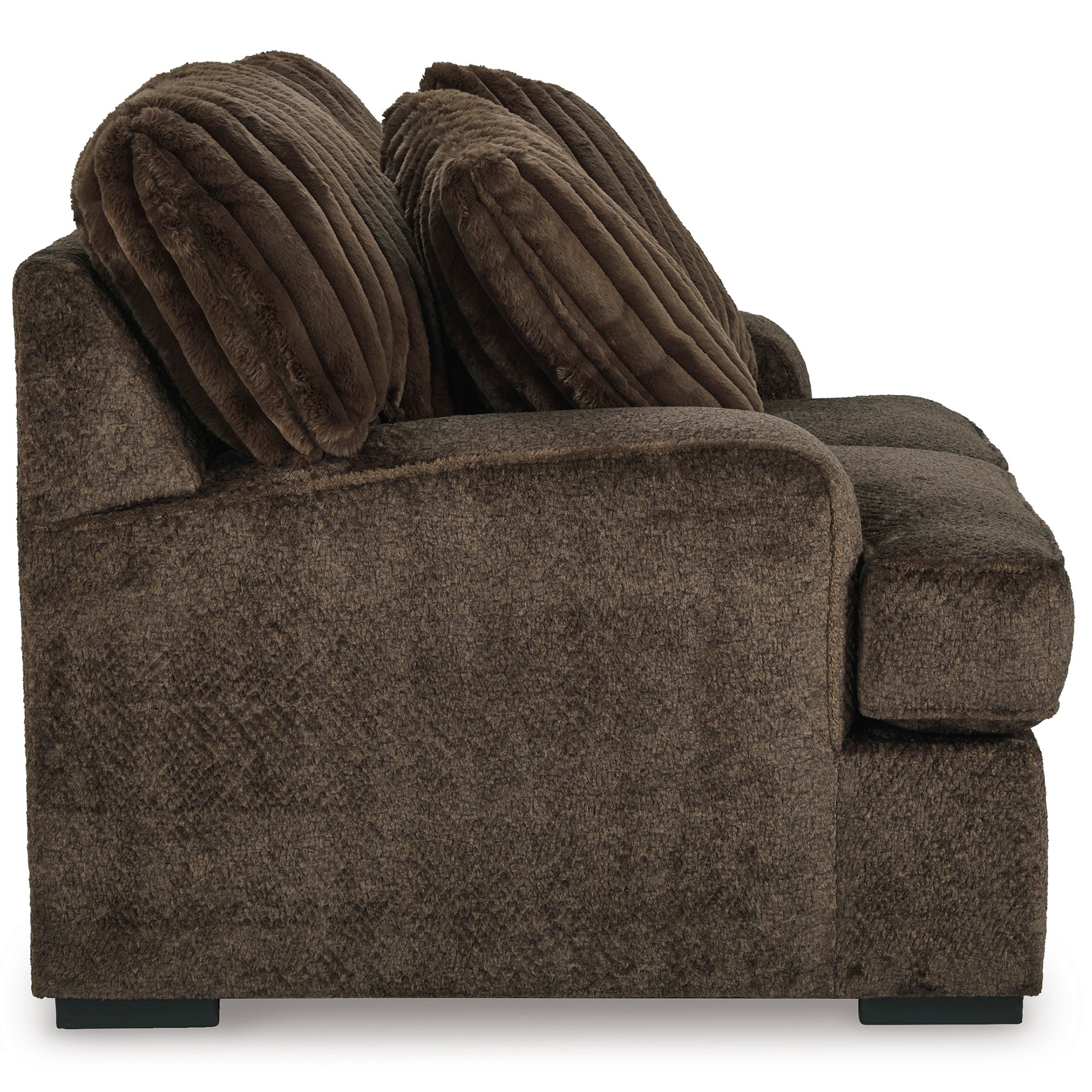 Aylesworth Loveseat