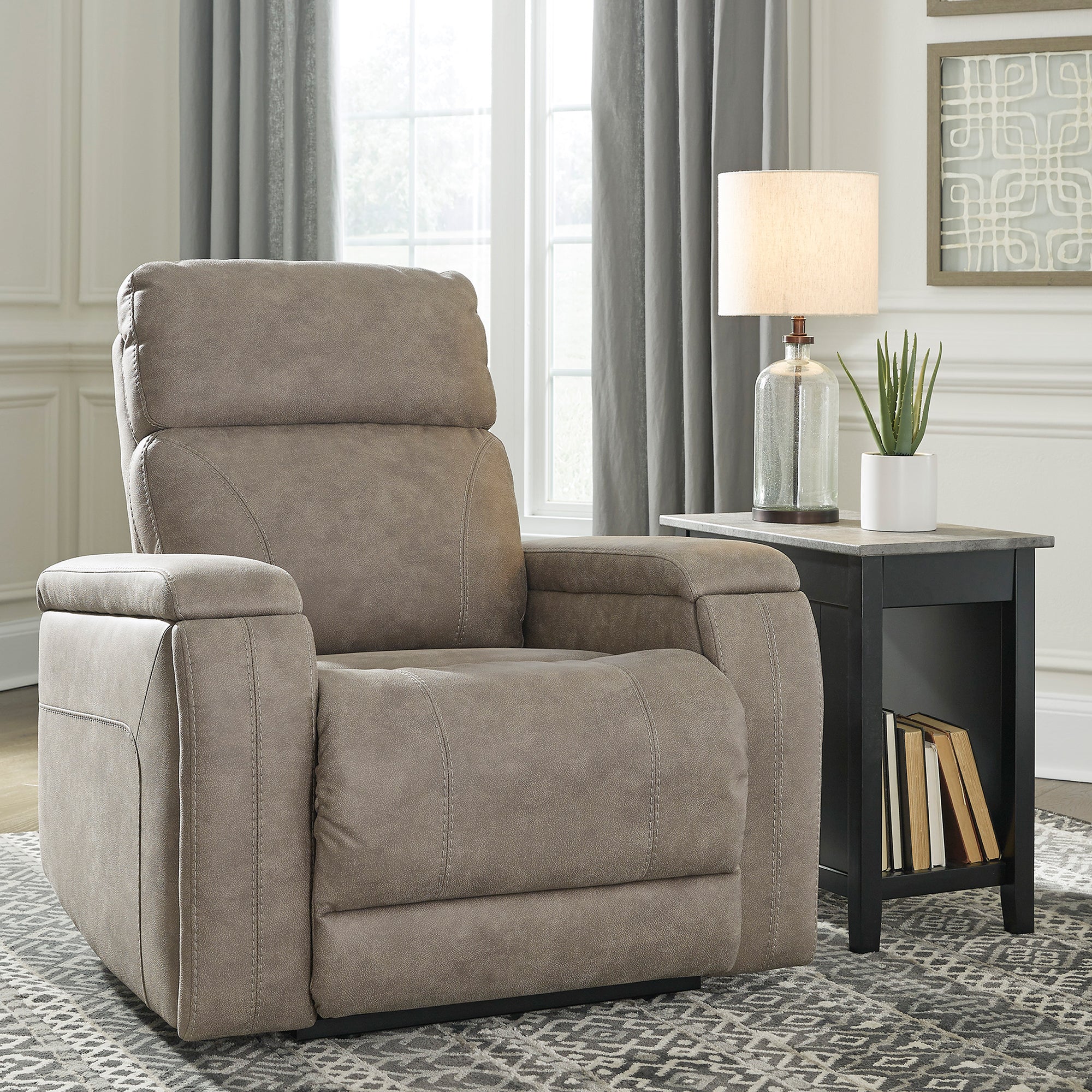 Rowlett Triple Power Recliner