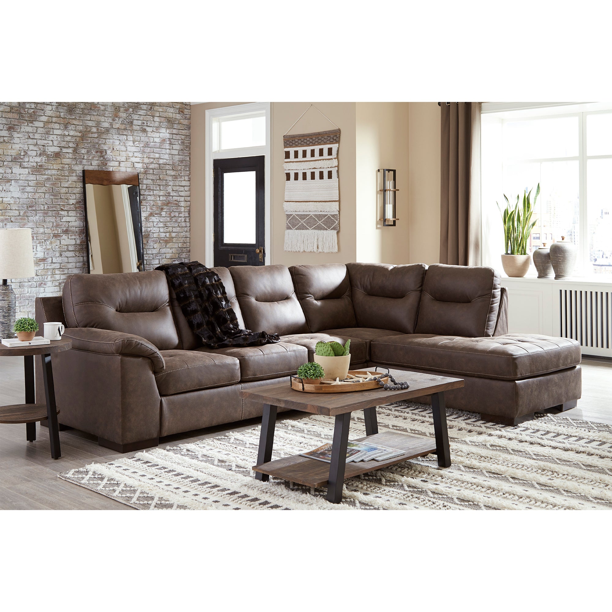 Maderla Sectional with Chaise