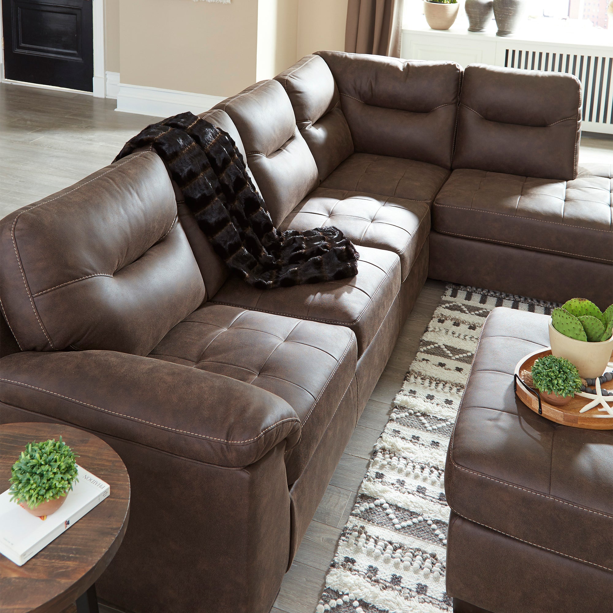 Maderla Sectional with Chaise