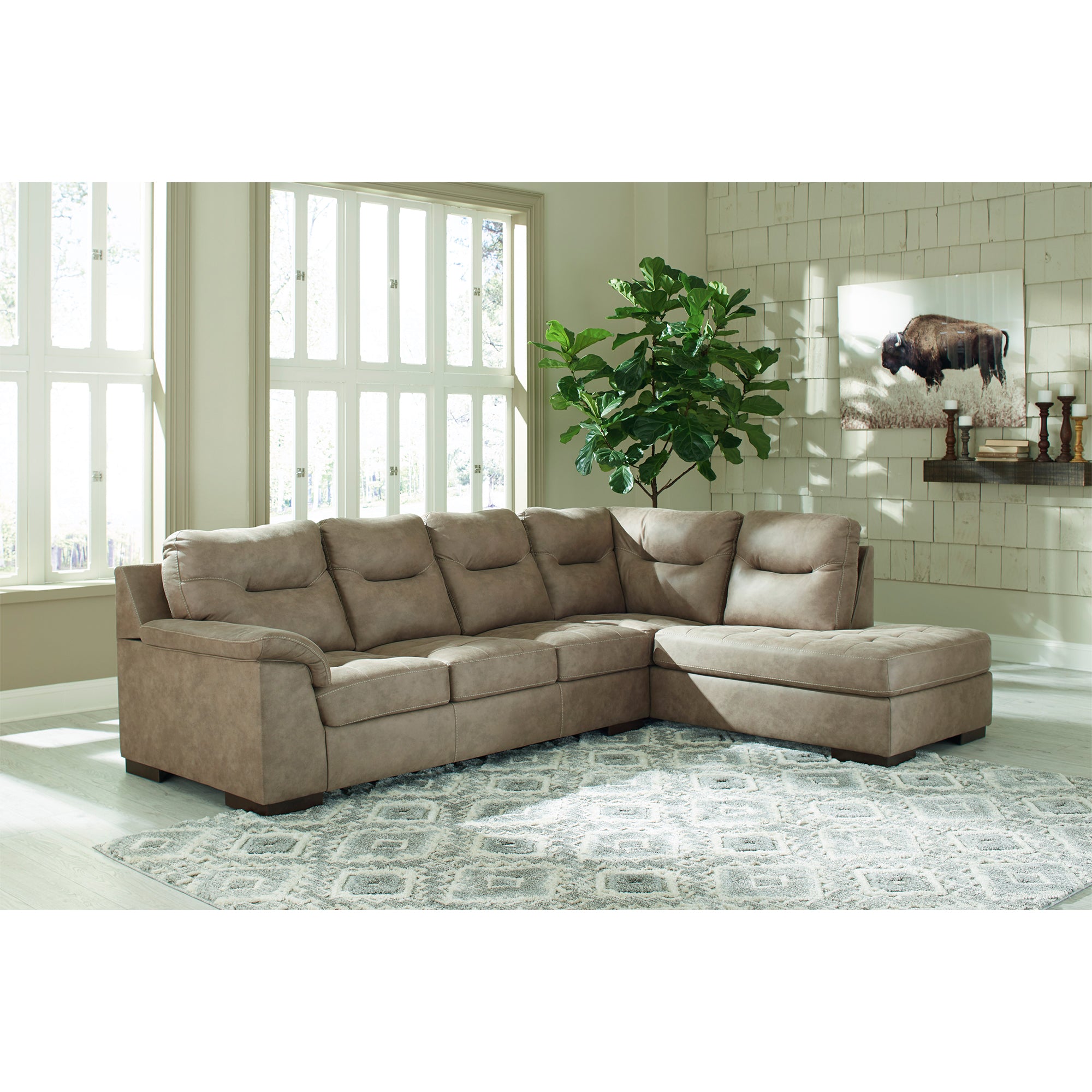 Maderla 2-Piece Sectional with Chaise