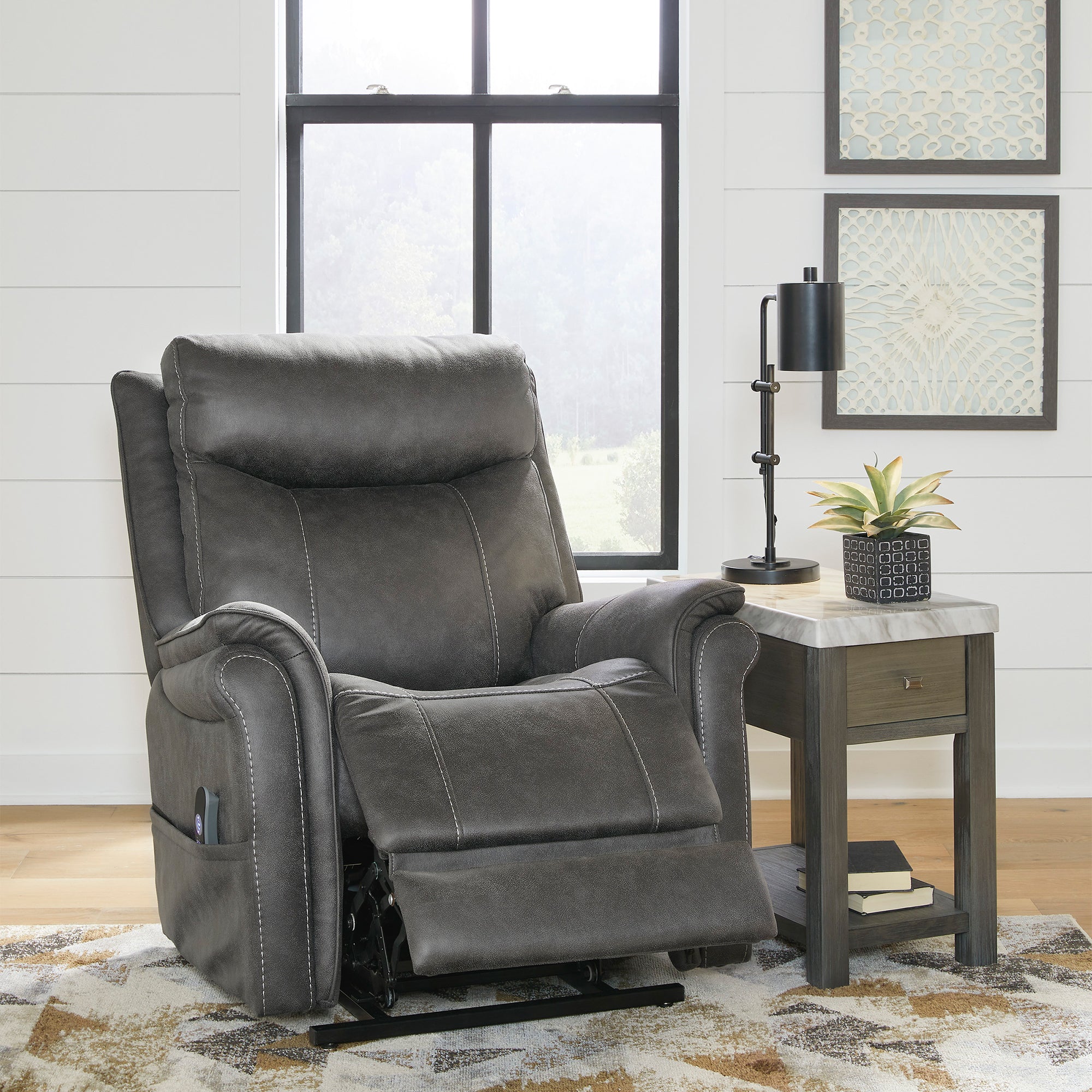 Lorreze Power Lift Recliner