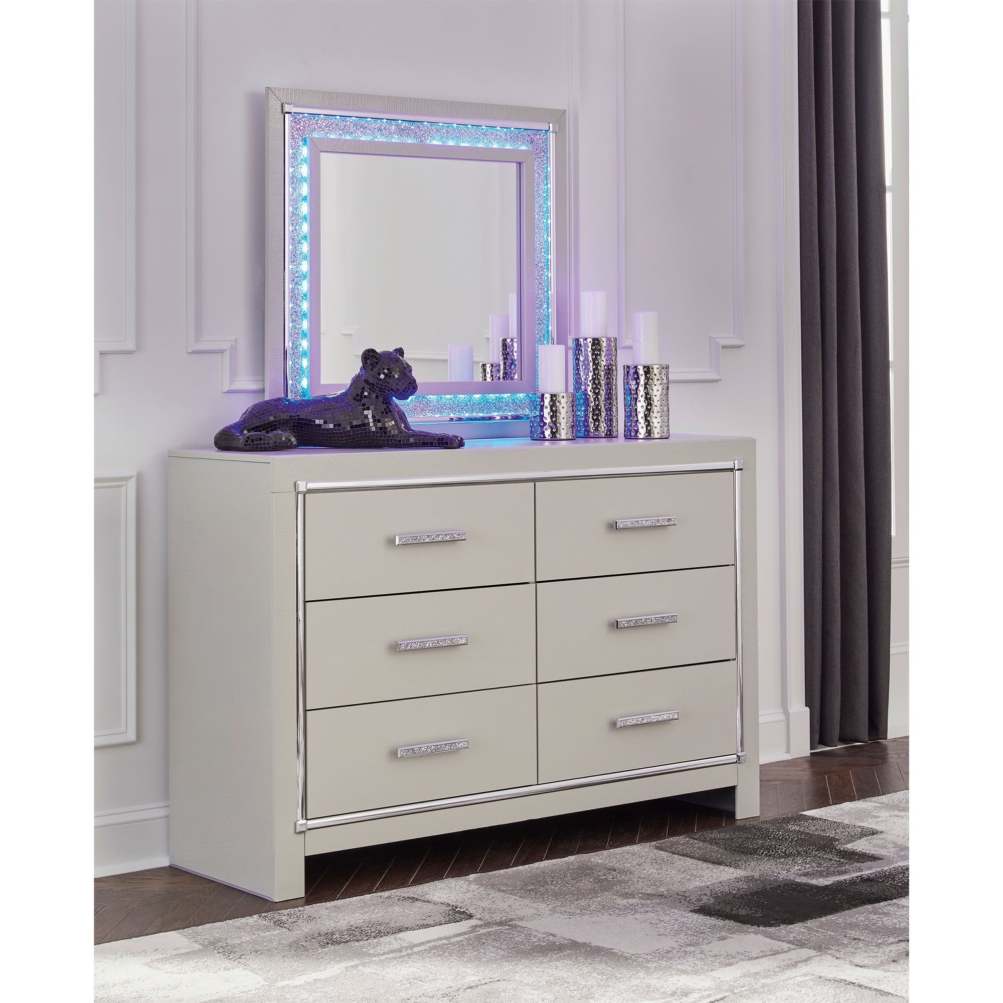 Zyniden Full Panel Bed with Mirrored Dresser