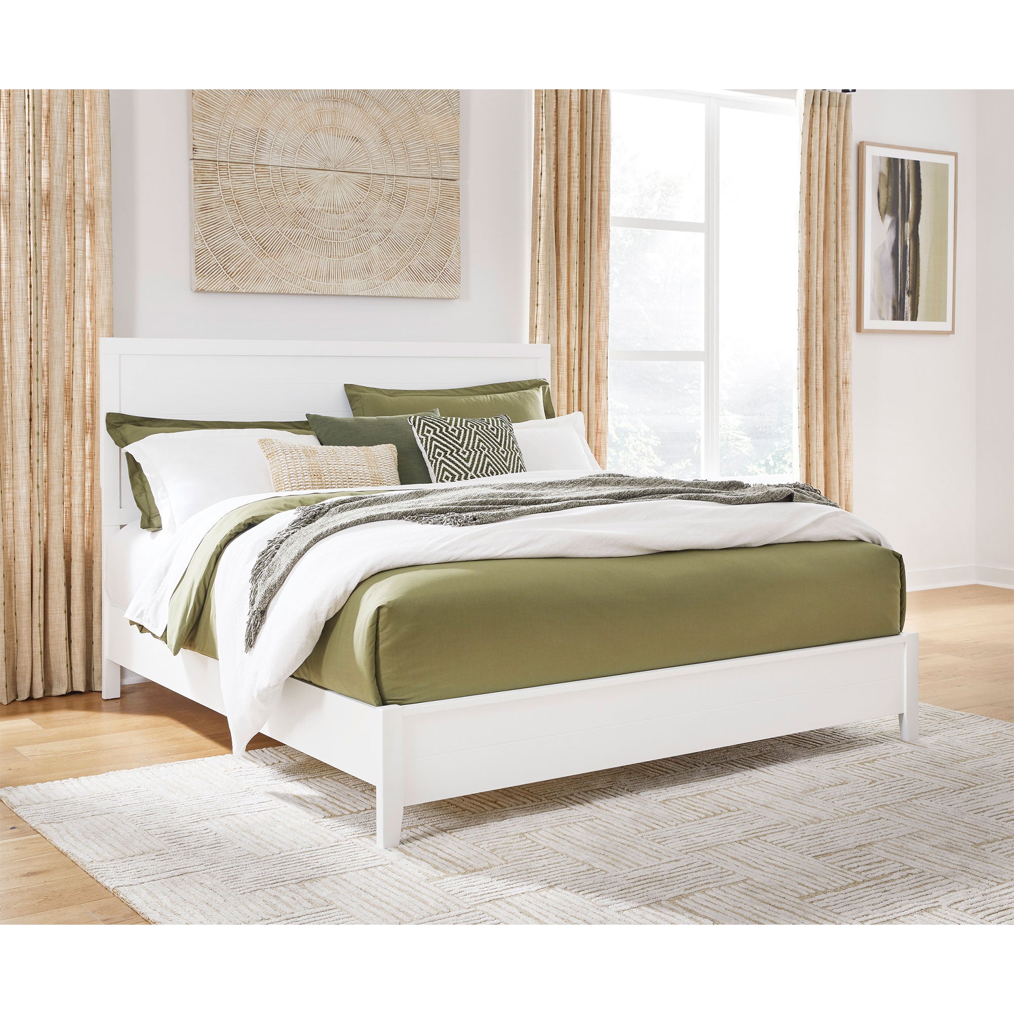 Binterglen King Panel Bed