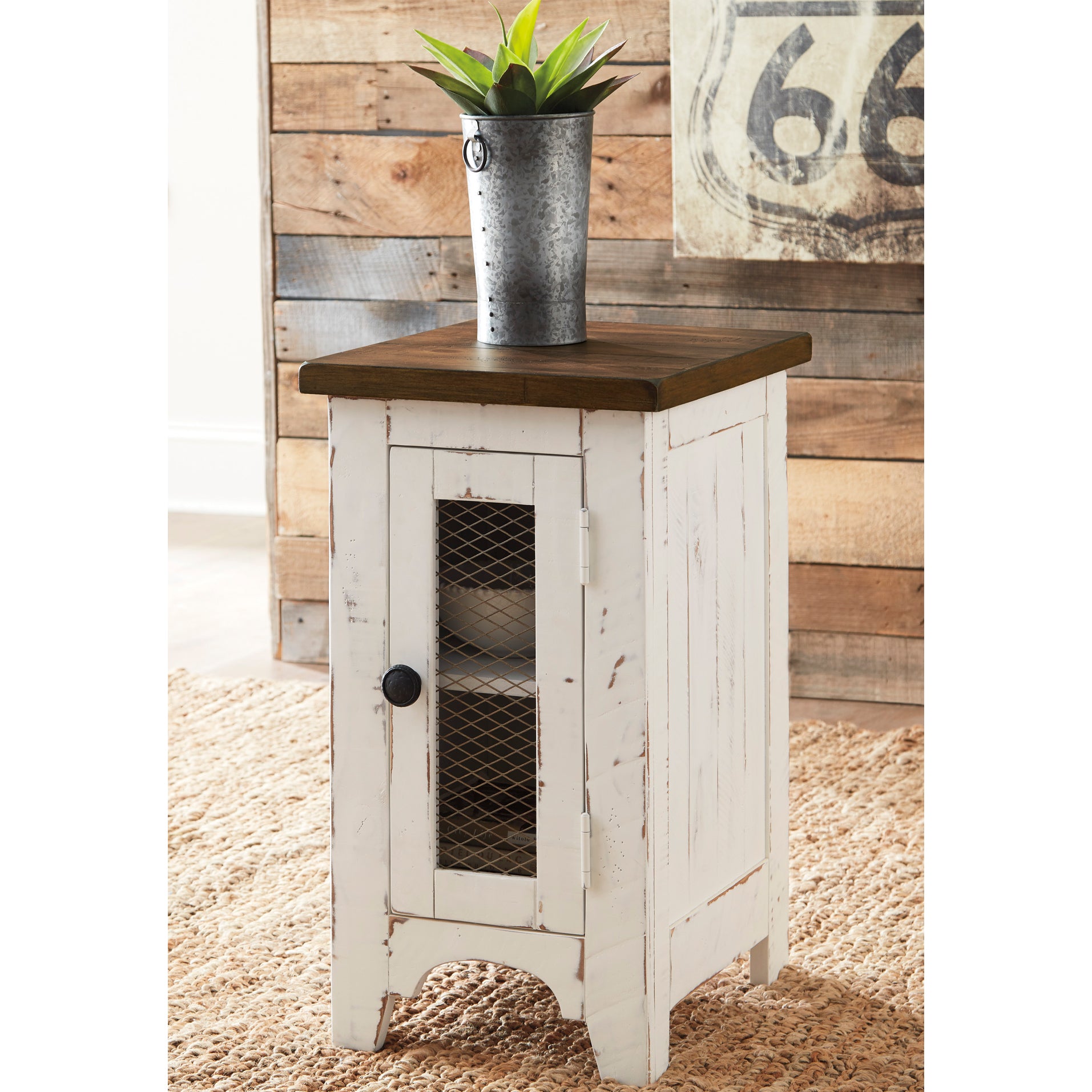 Wystfield Chair Side End Table