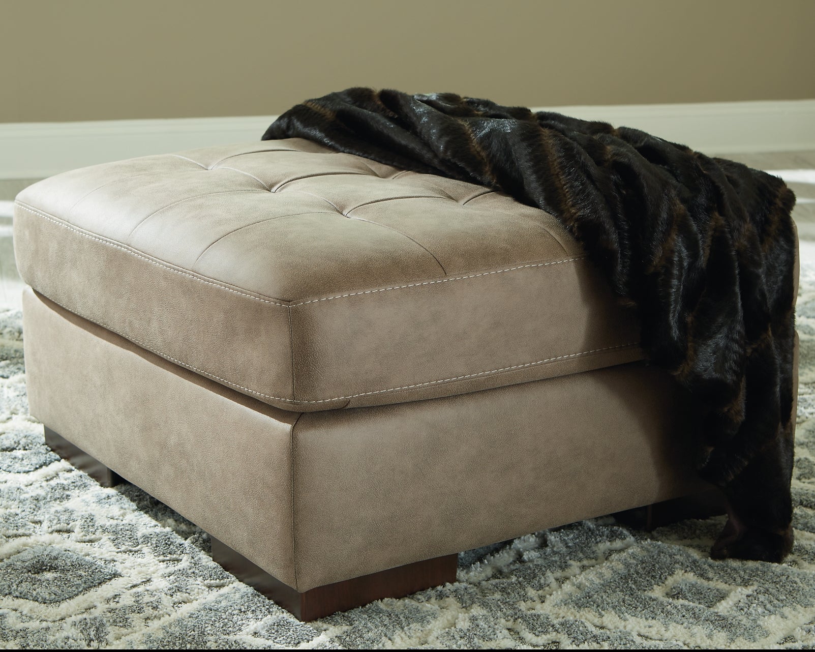 Maderla Oversized Accent Ottoman