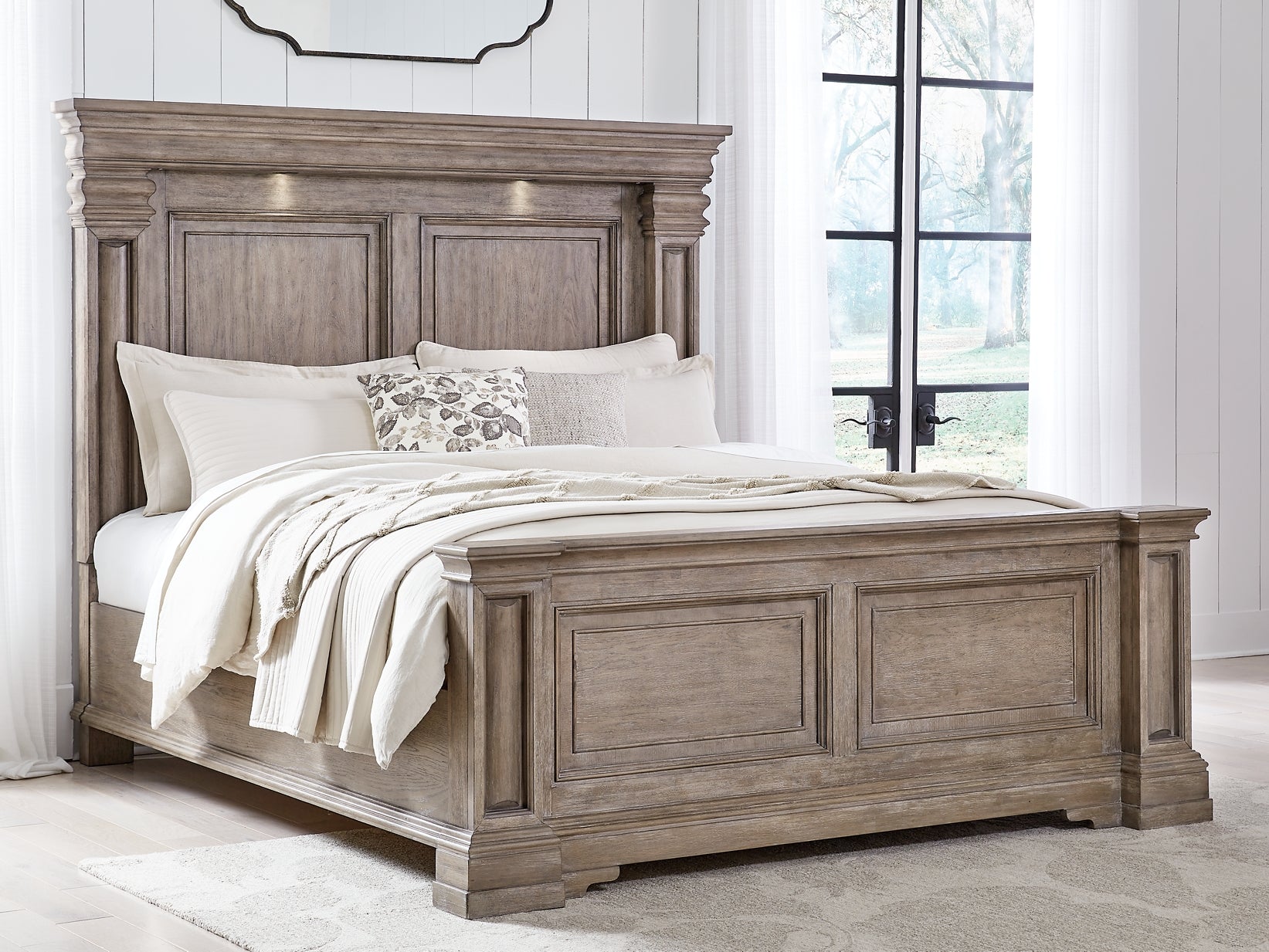 Blairhurst Queen Panel Bed