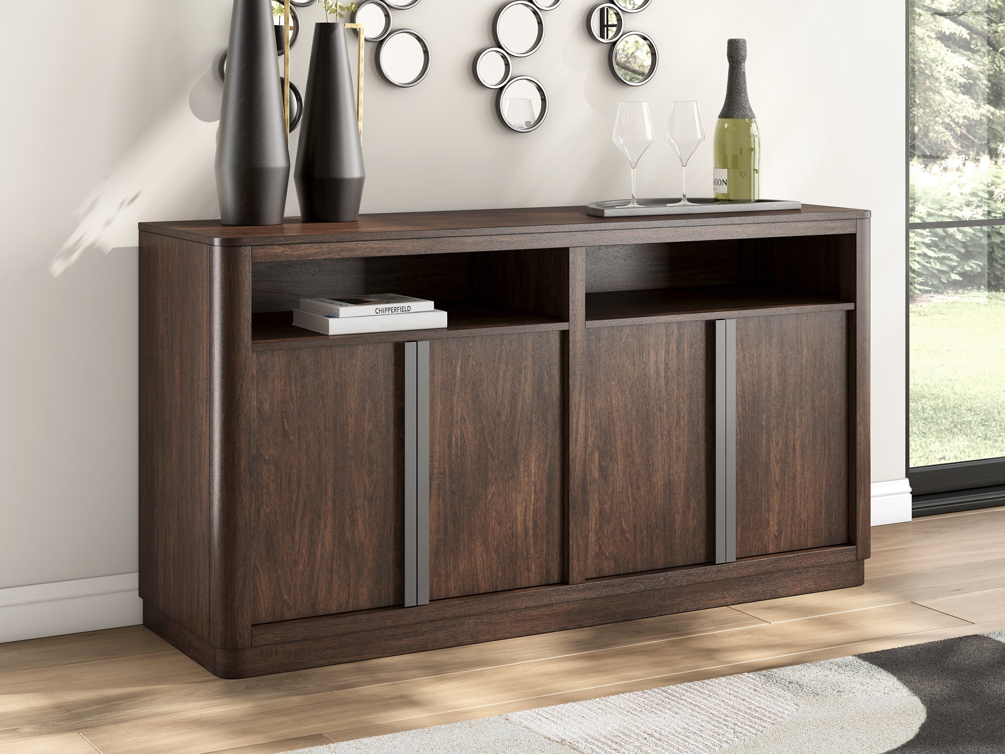 Dilenno Dining Room Server