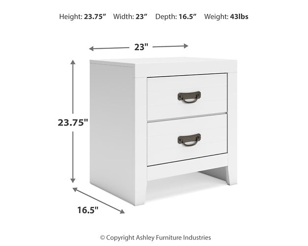 Binterglen King Panel Bed with Mirrored Dresser and Nightstand