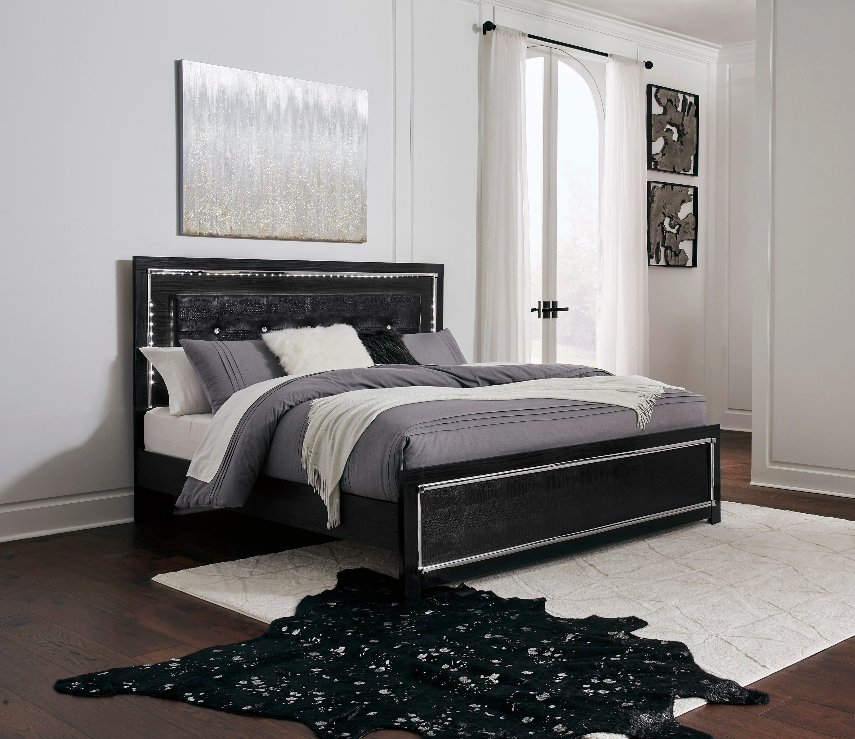 Kaydell King Upholstered Panel Bed