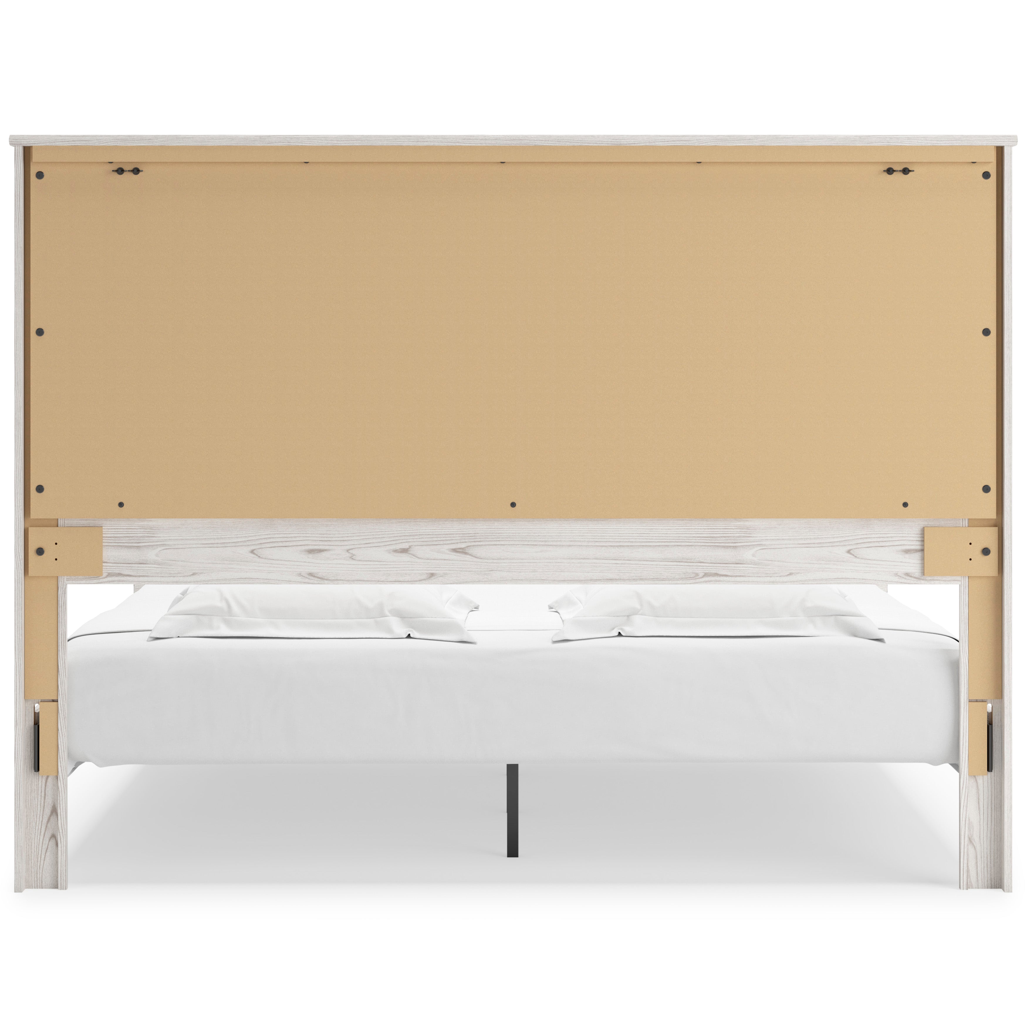 Gerridan King Panel Bed with Mirrored Dresser