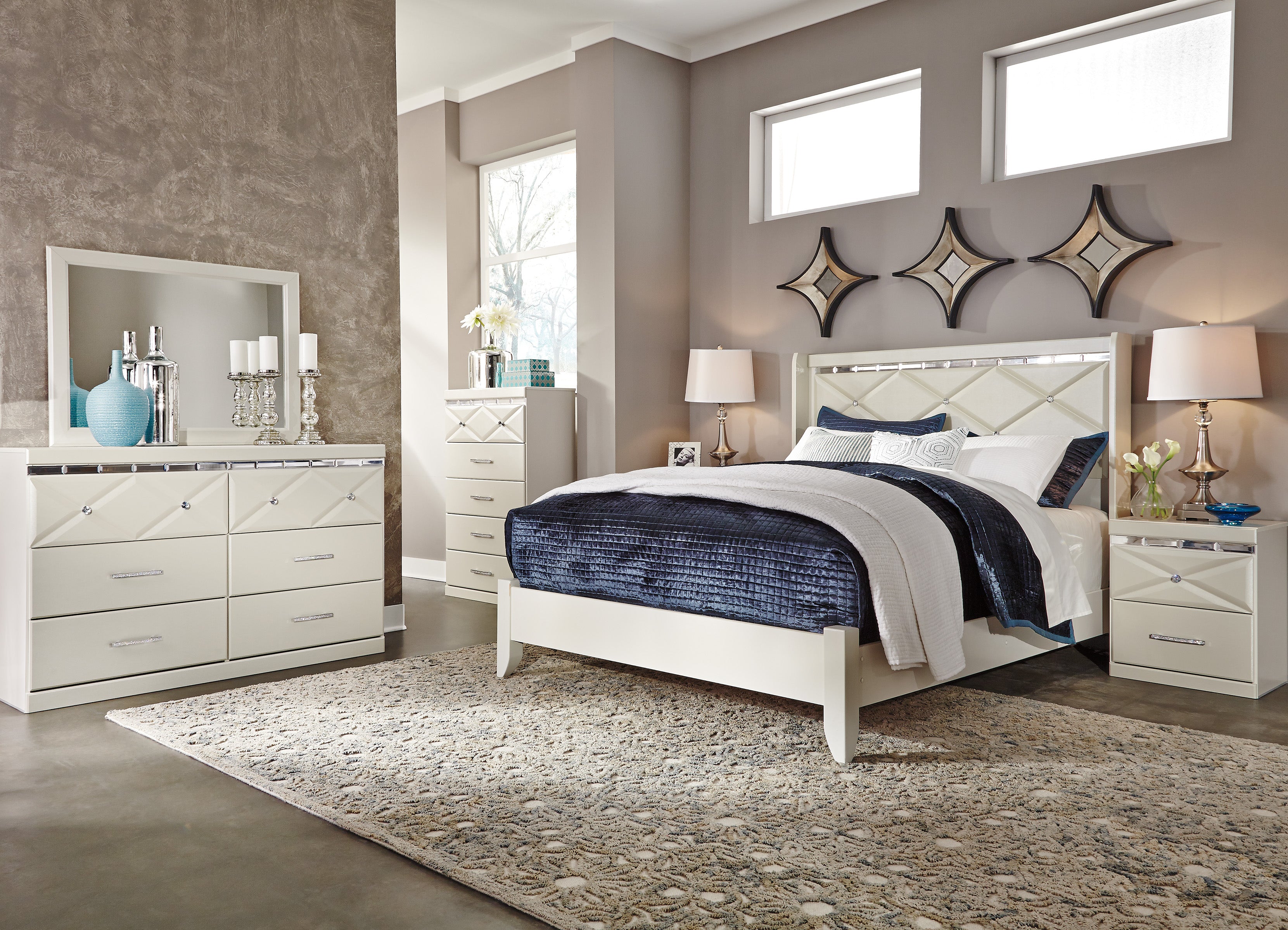 Dreamur Queen Panel Bed