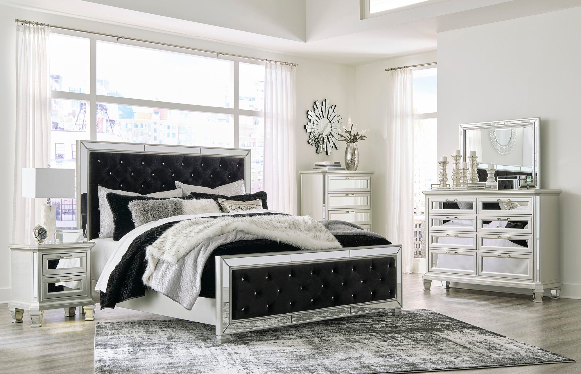 Lindenfield Queen Panel Bed with Mirrored Dresser