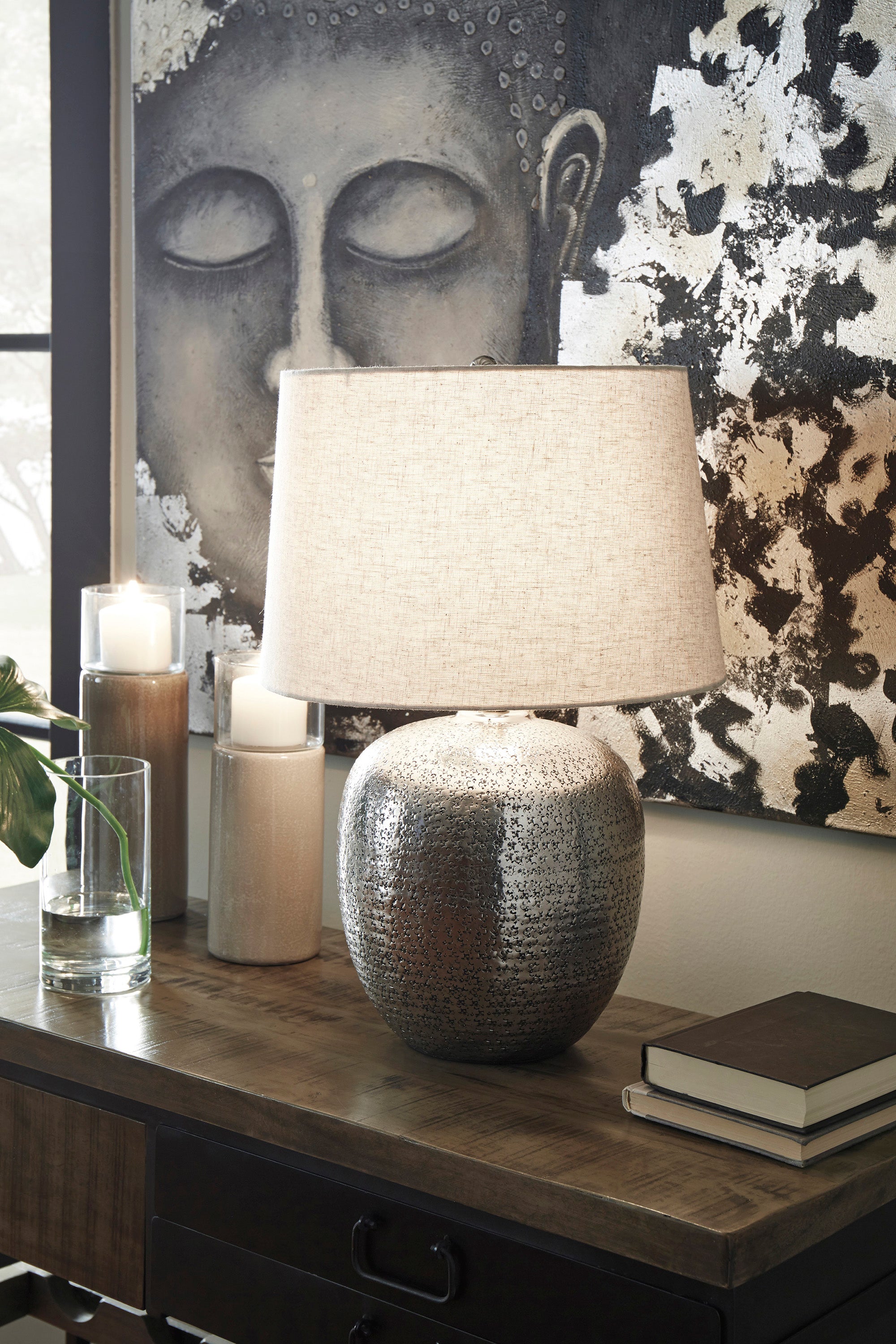 Magalie Metal Table Lamp