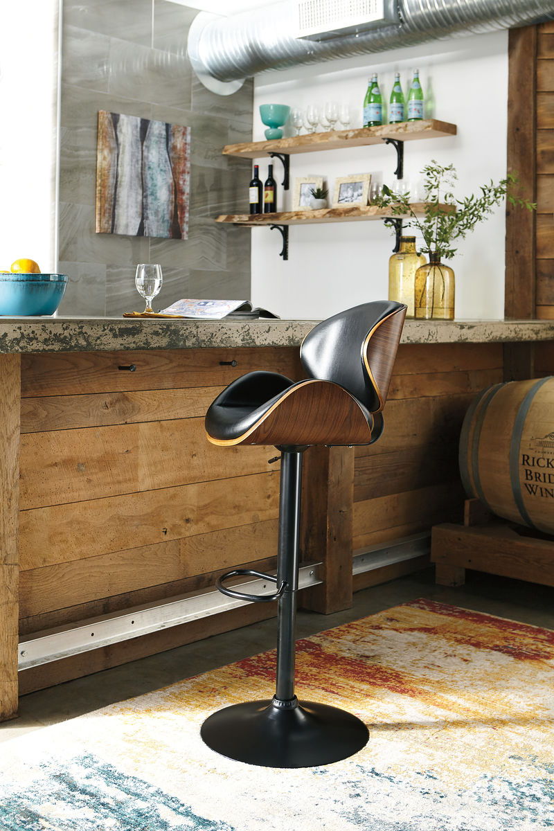 Bellatier Adjustable Height Bar Stool