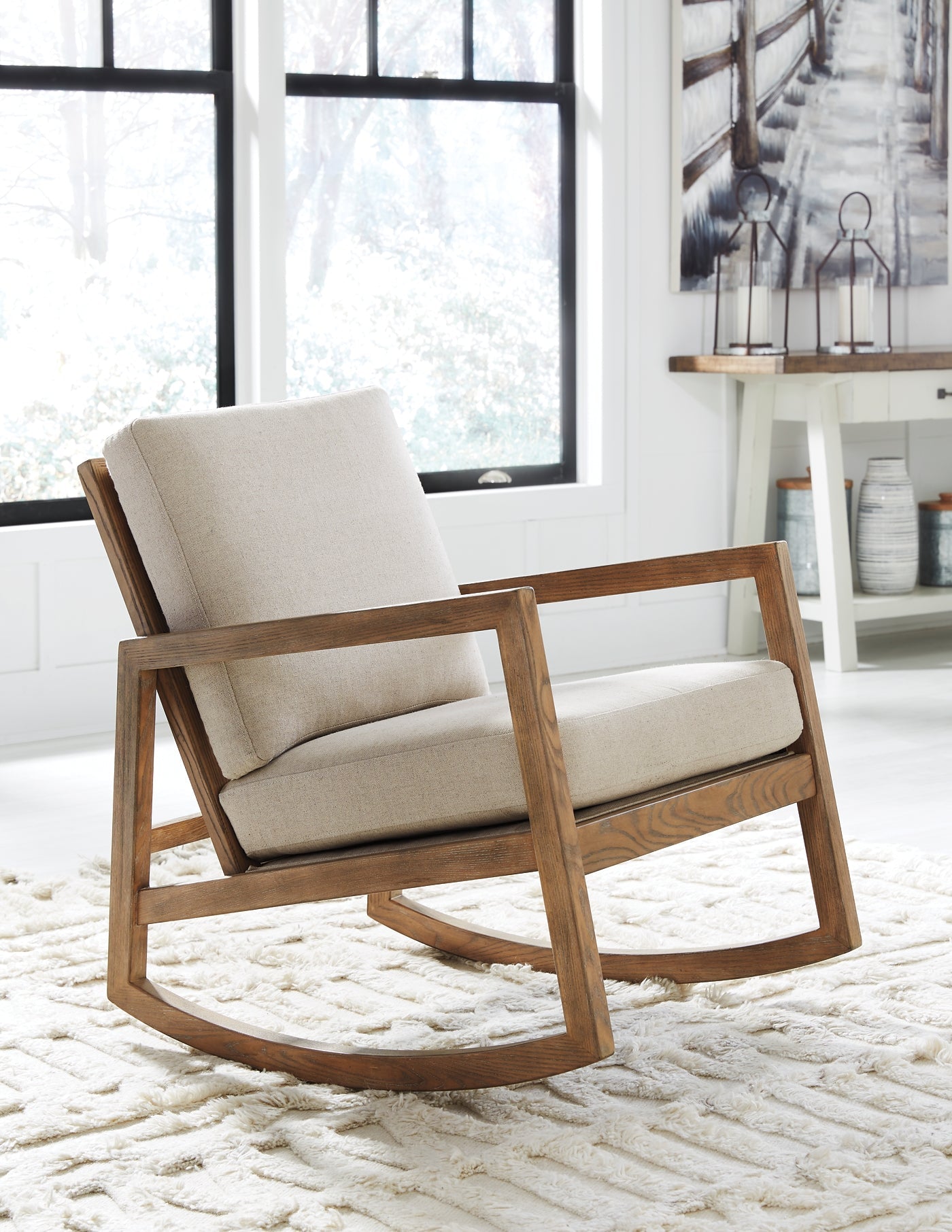 Novelda Accent Chair