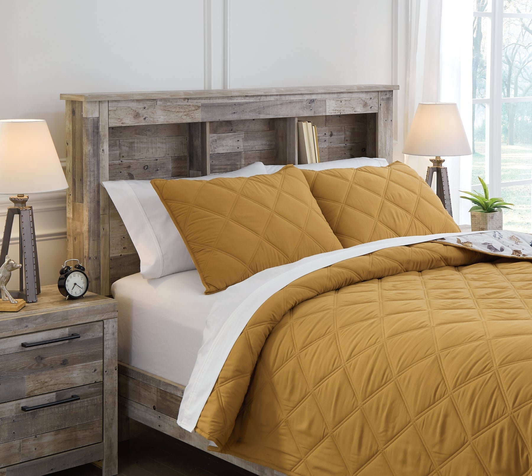 Cooperlen Twin Quilt Set