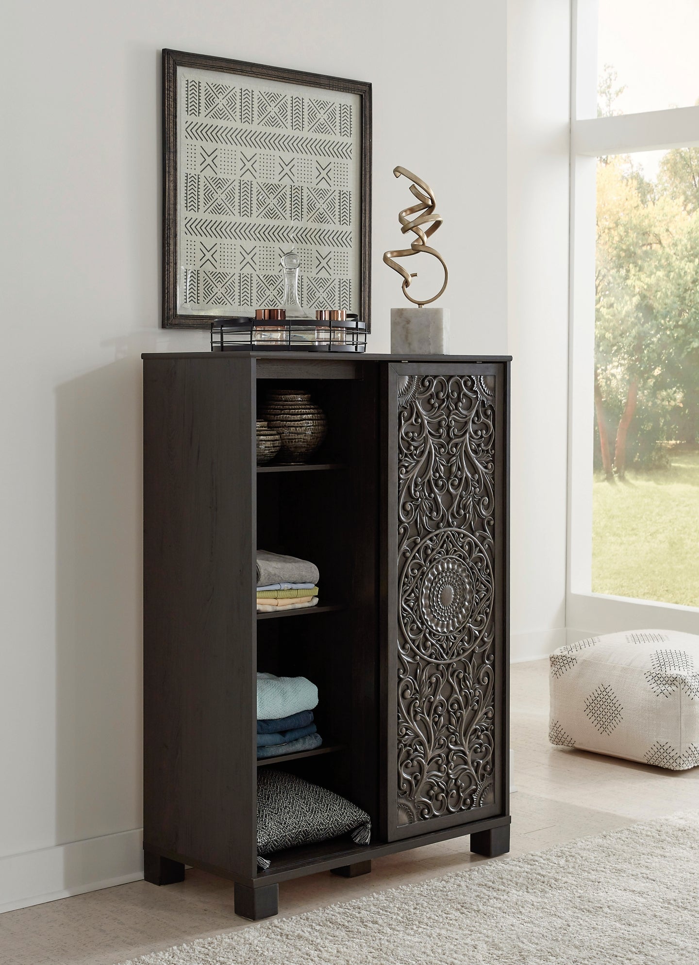 Paxberry Dressing Chest