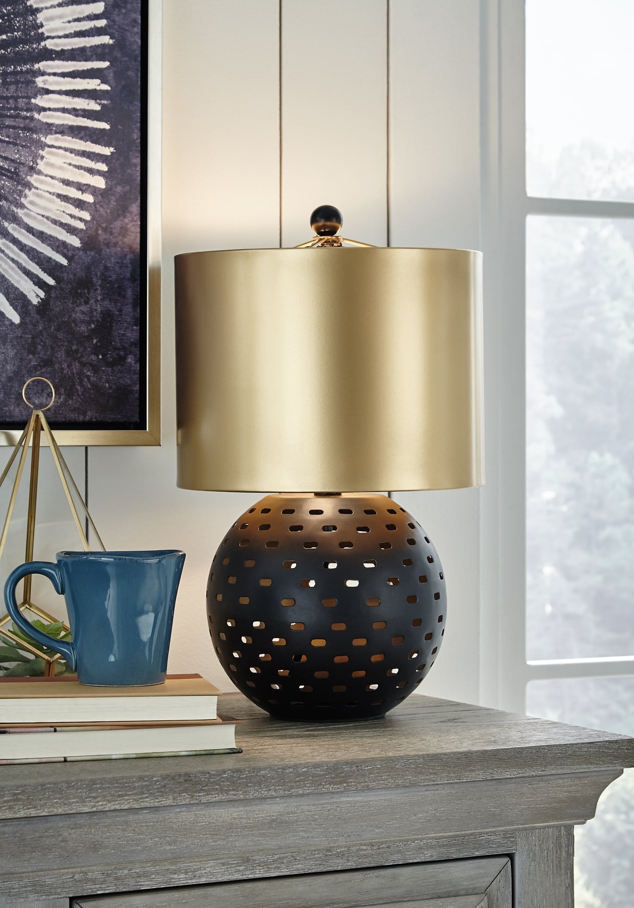 Mareike Metal Table Lamp (1/CN)