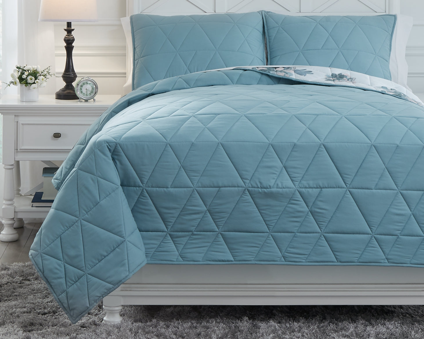 Kiandra Twin Quilt Set