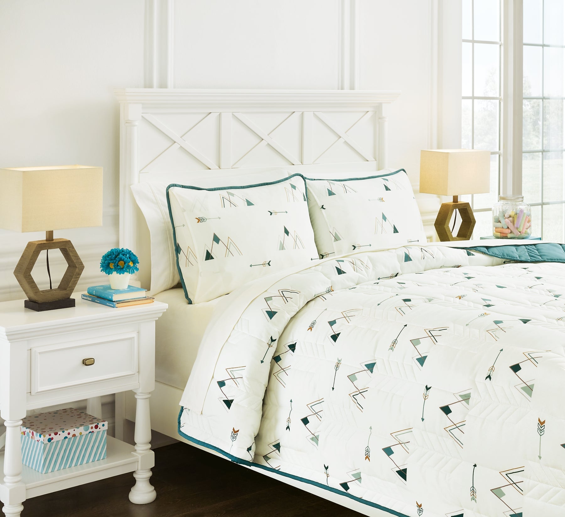 Averlett Full Quilt Set