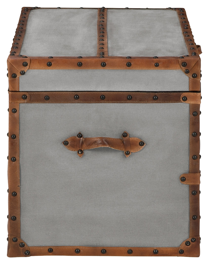 Amsel Storage Trunk