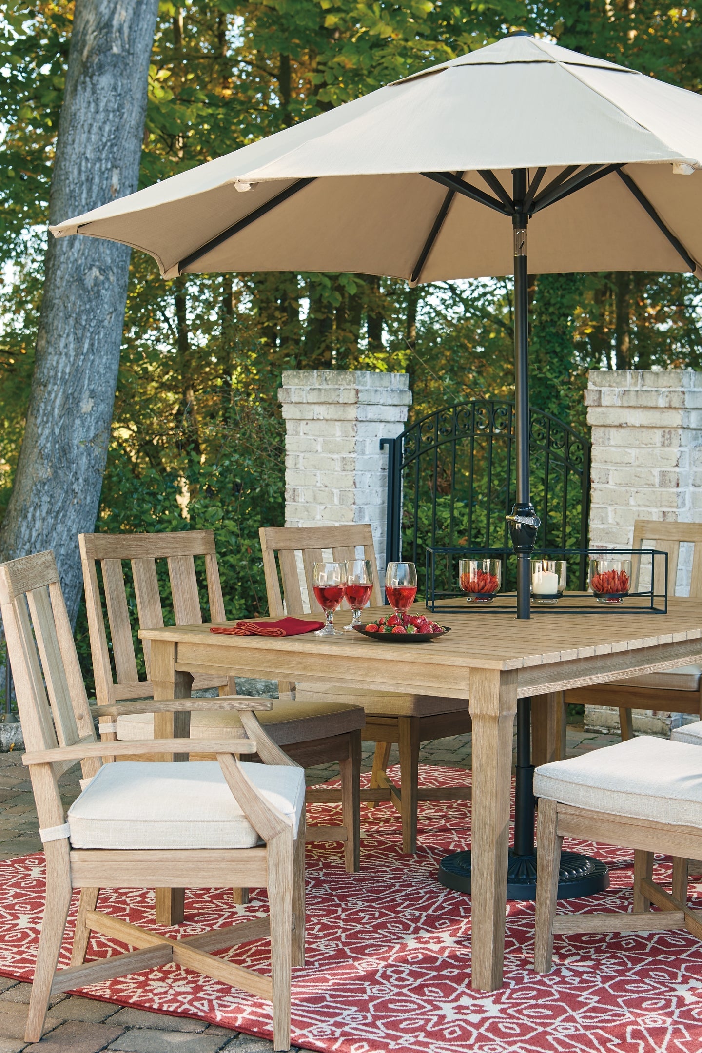 Clare View Outdoor Dining Table and 6 Chairs