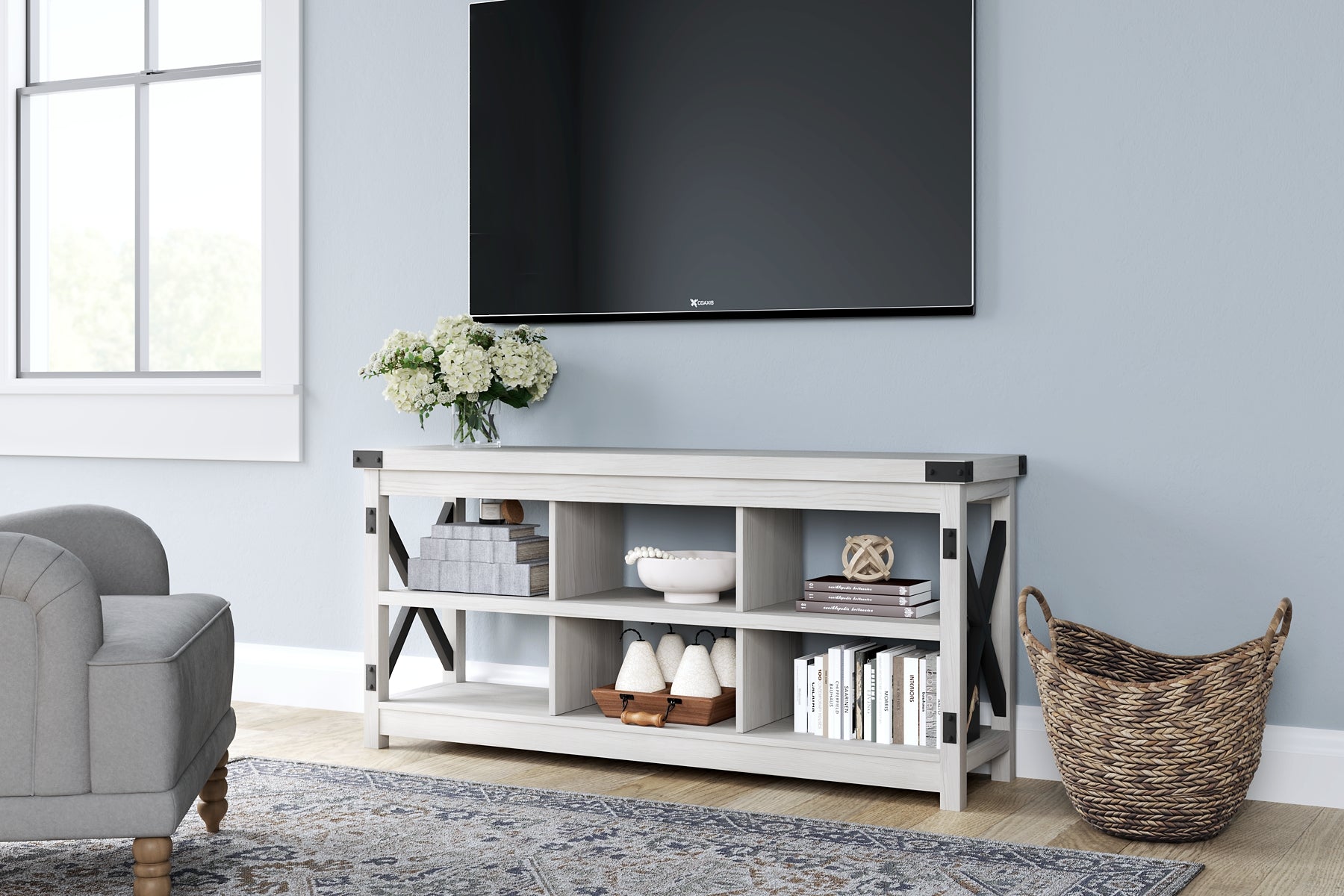 Bayflynn Large TV Stand