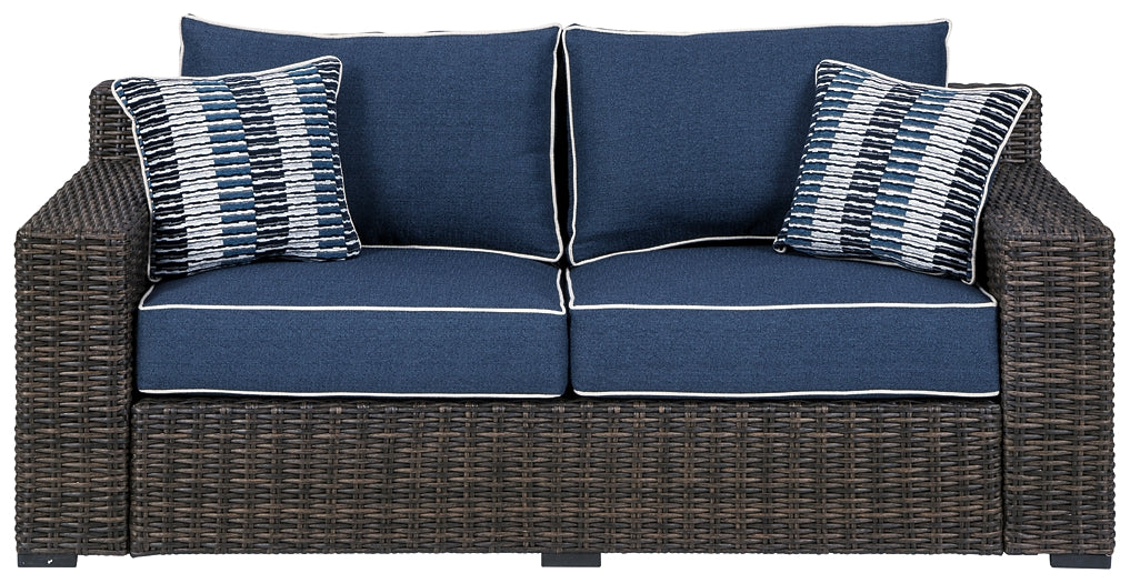 Grasson Lane Loveseat w/Cushion