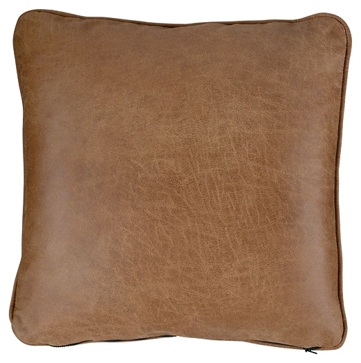 Cortnie Pillow