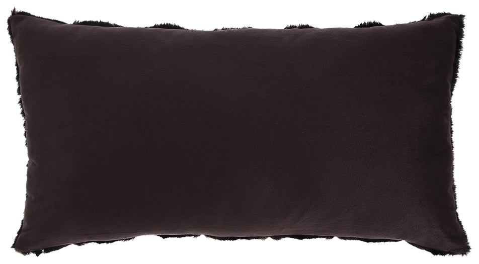 Elvena Pillow