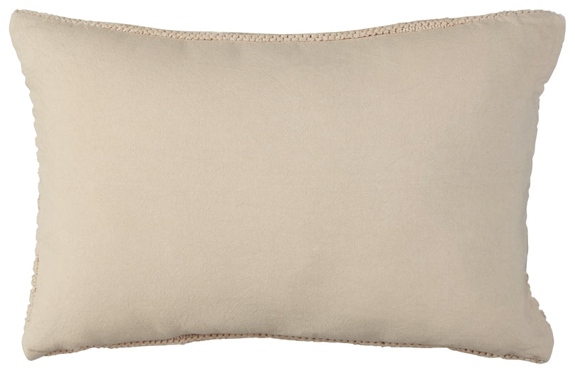 Abreyah Pillow