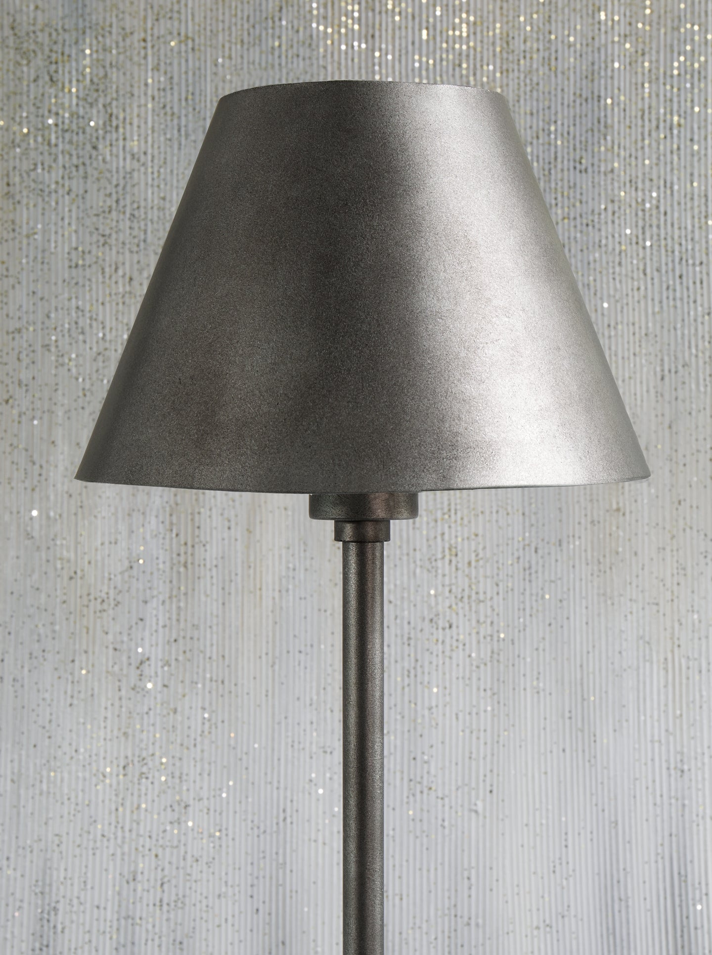 Belldunn Metal Table Lamp (1/CN)