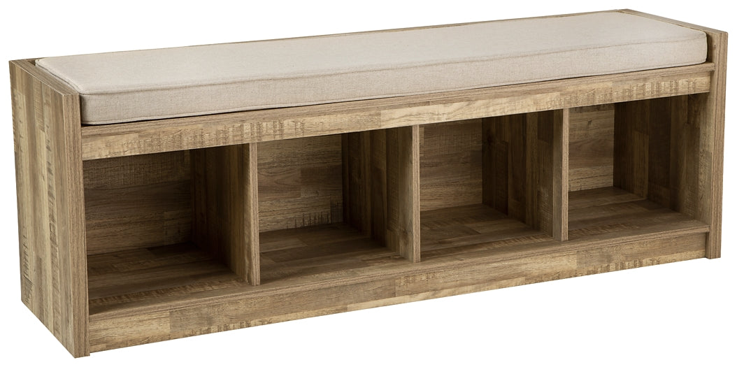 Gerdanet Storage Bench