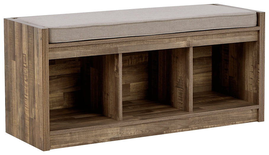 Gerdanet Storage Bench