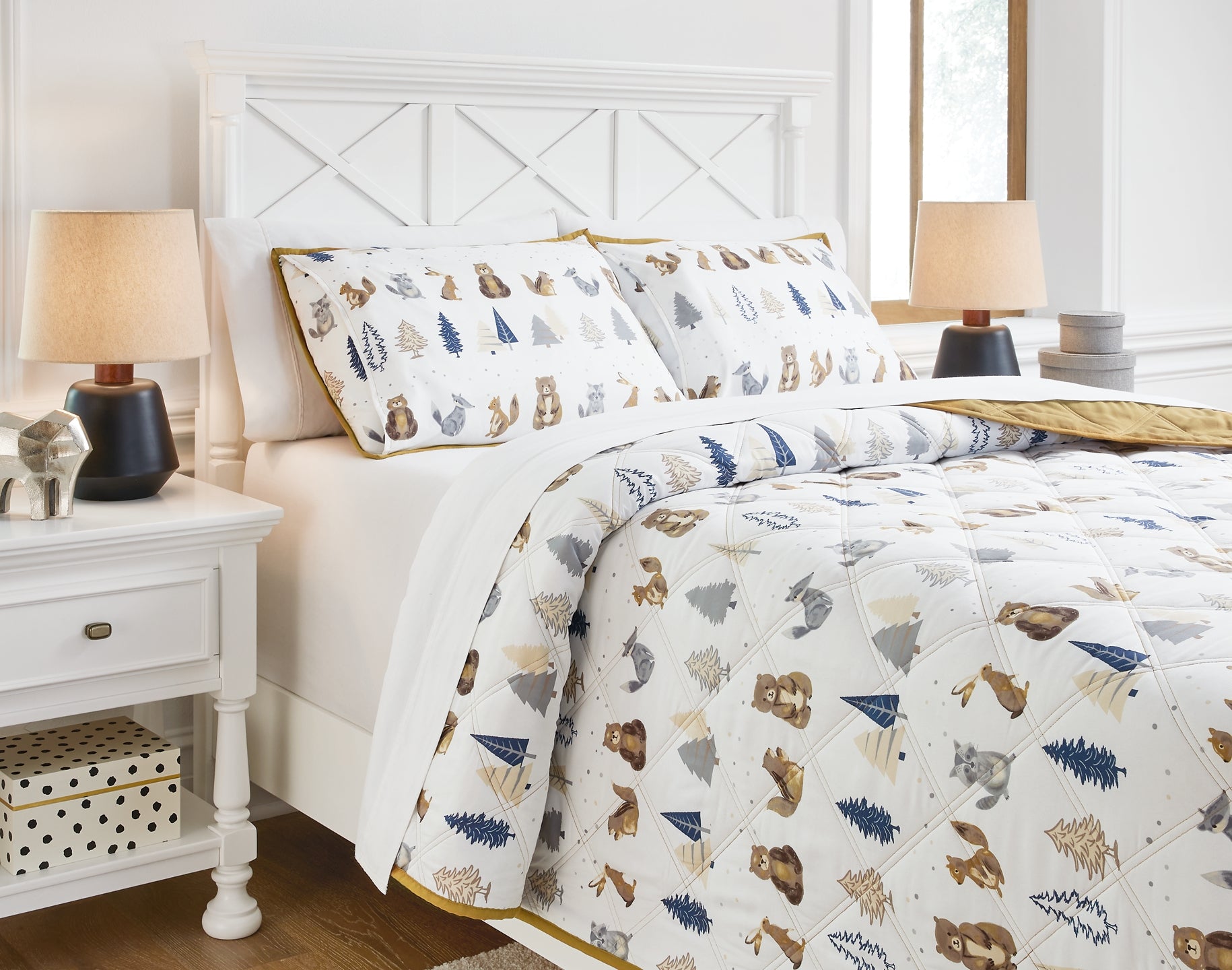 Cooperlen Twin Quilt Set