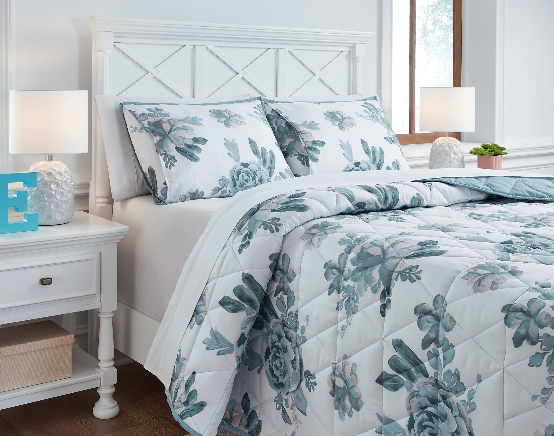 Kiandra Twin Quilt Set