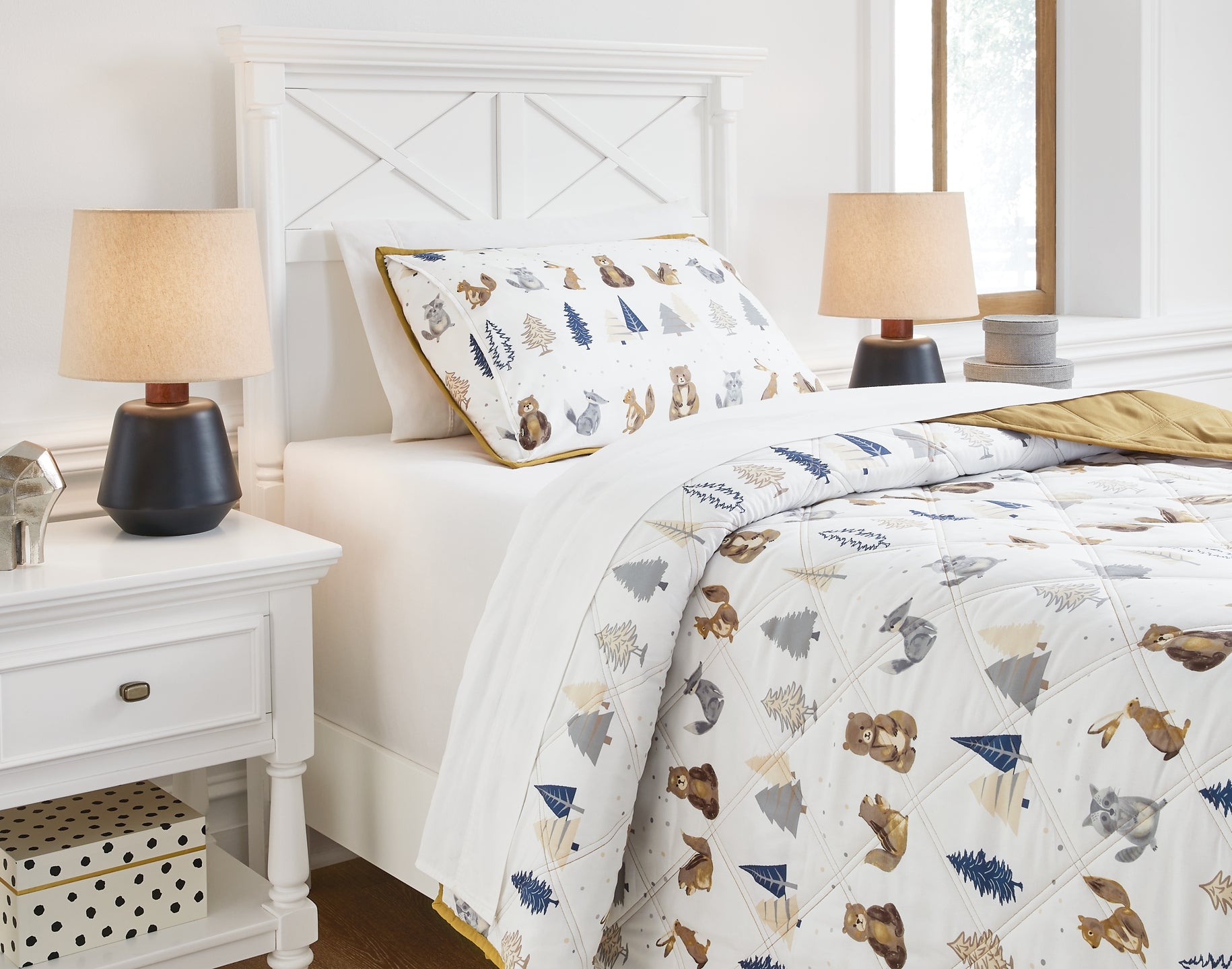 Cooperlen Twin Quilt Set