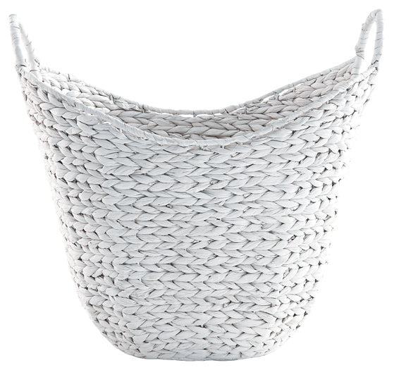 Perlman Basket (2/CN)